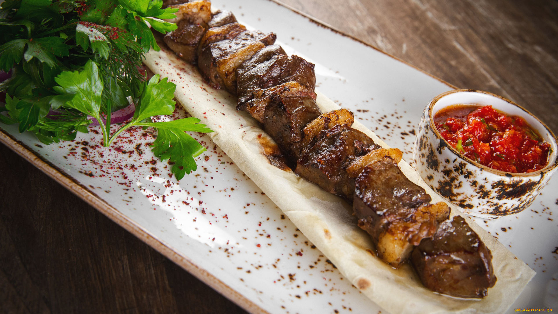 еда, шашлык, , барбекю, соус, зелень, жареное, кусочки, мясо