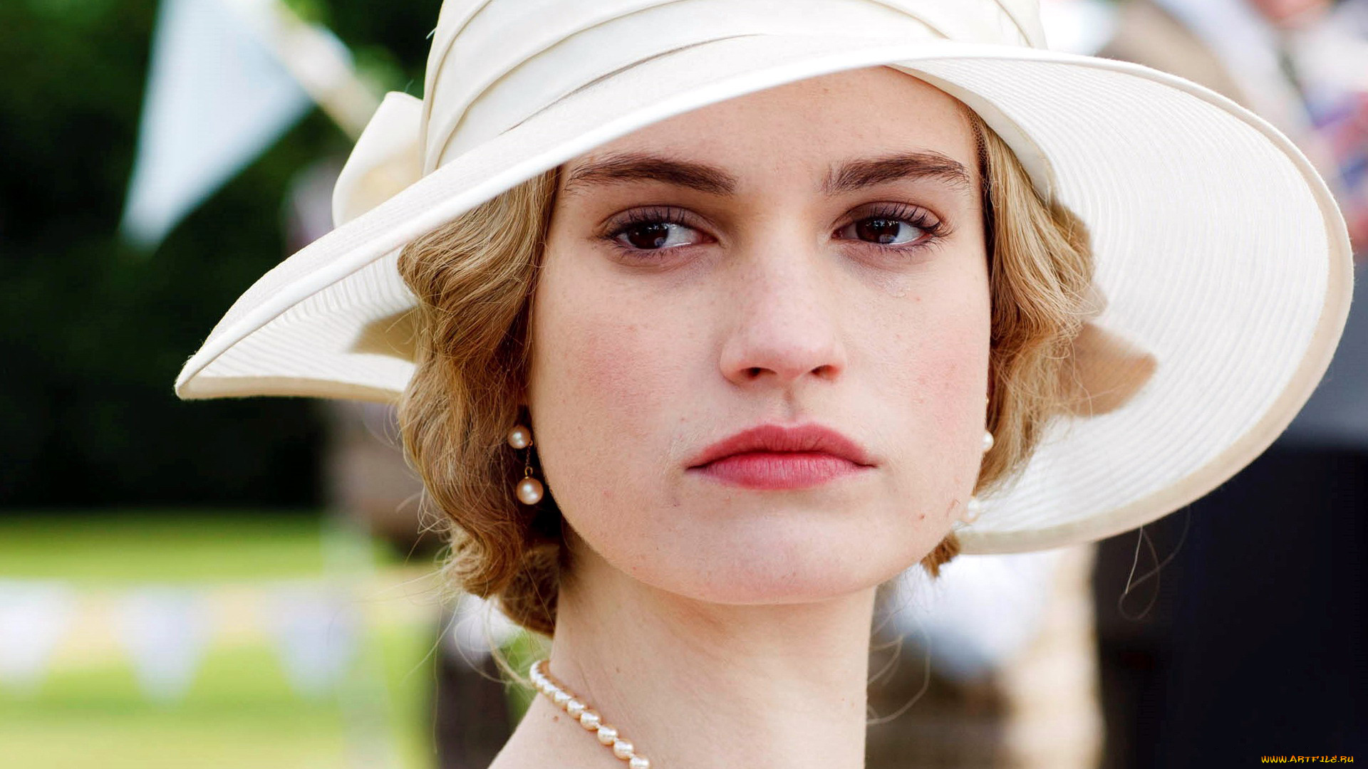 кино, фильмы, downton, abbey, lily, james, hat