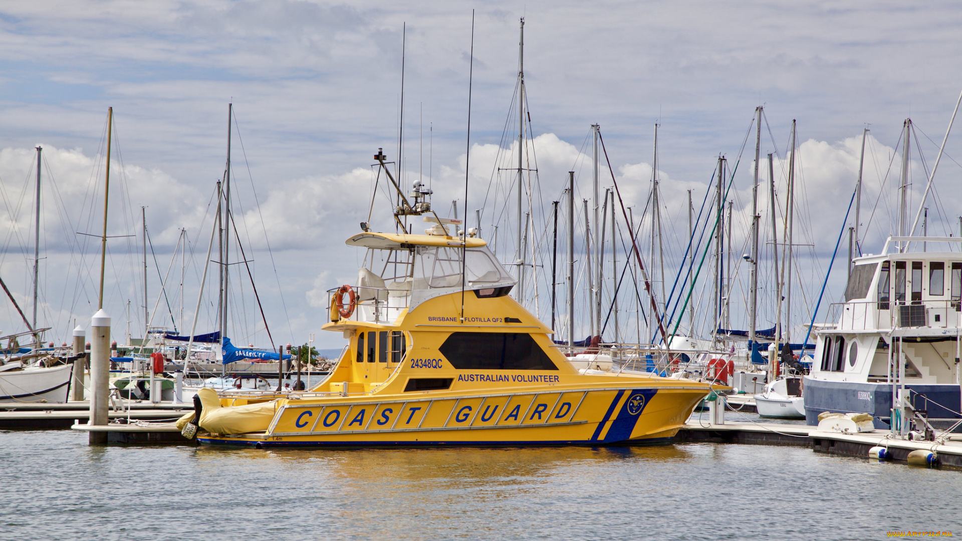 корабли, катера, катер