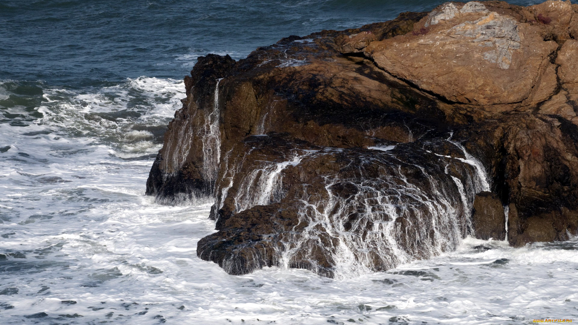 природа, побережье, вода, волны, скалы