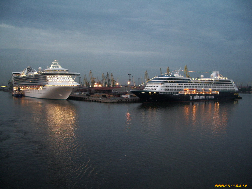 корабли, лайнеры