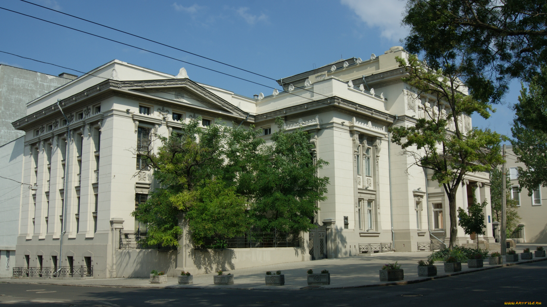 одесса, научная, библиотека, города, здания, дома, улица, небо, деревья