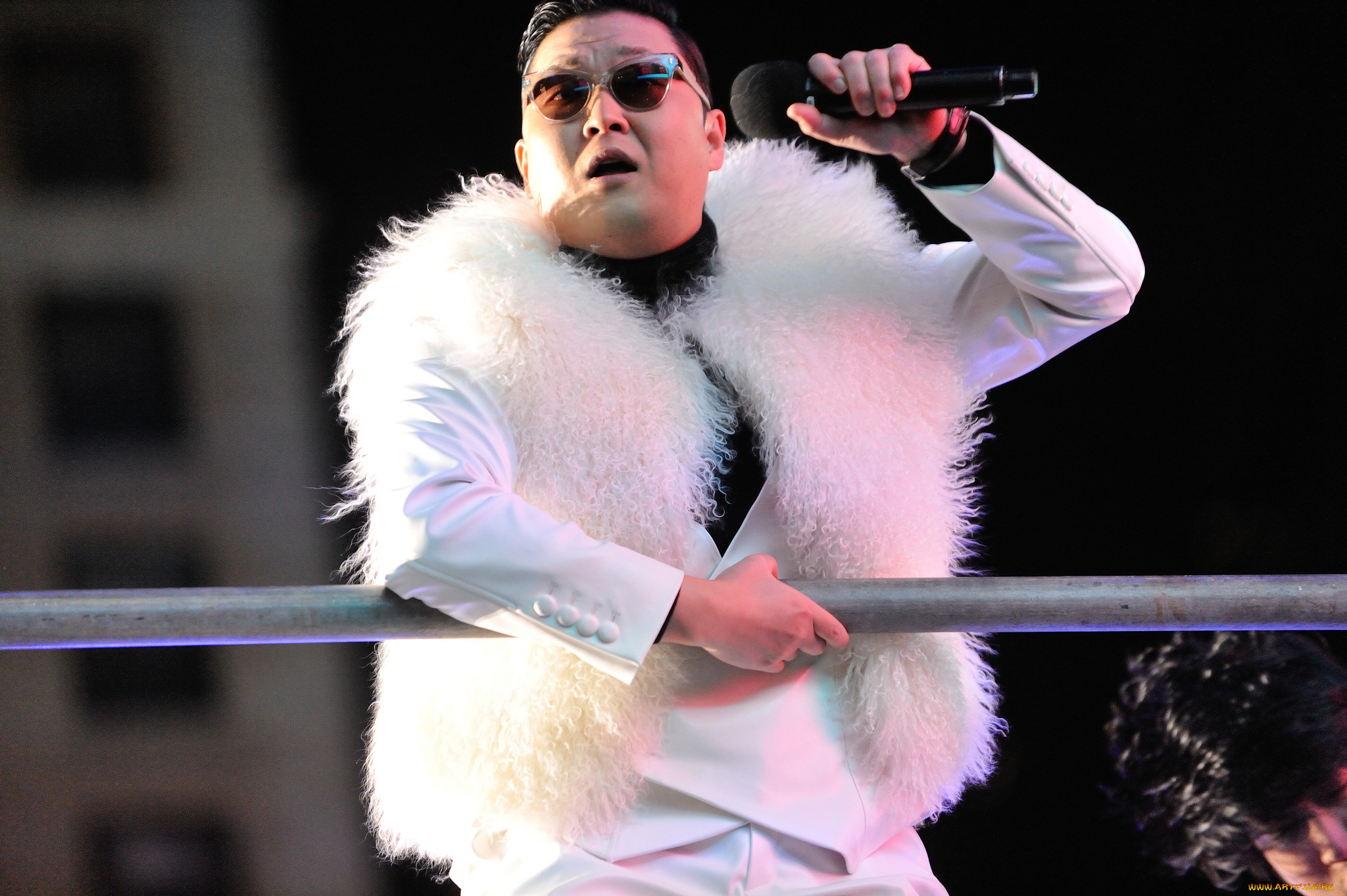 psy, музыка, микрофон, очки