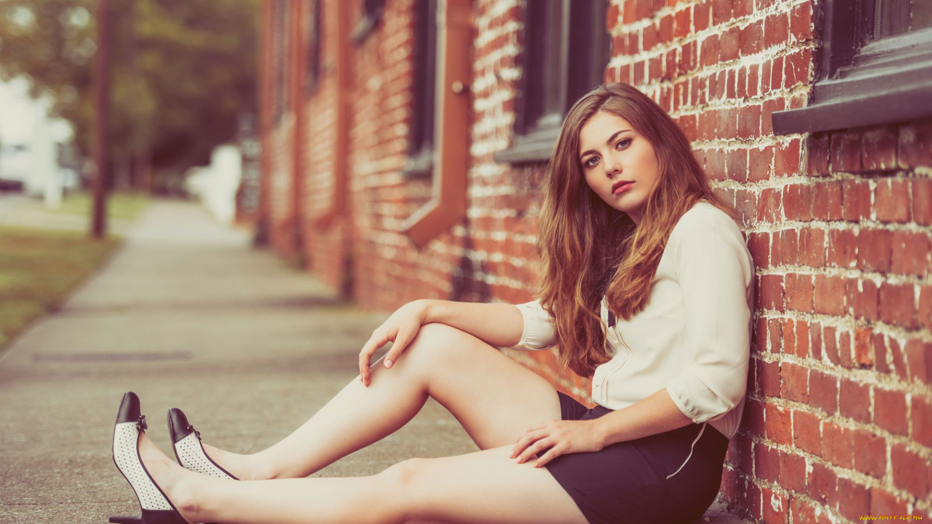 сексуальная, девушка, девушки, -, брюнетки, , шатенки, девушка, женщина, шатенка, темноволосая, сексуальная, модель, звезда, позирует, разная, обувь, верхняя, стильная, одежда, нижнее, эротическое, бельё, трусы, лифчик, колготки, чулки, аксессуары, макияж, и, множество, элементов, на, фотографии