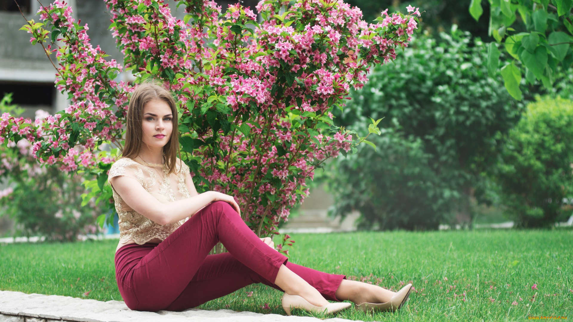 сексуальная, девушка, девушки, -, брюнетки, , шатенки, девушка, женщина, шатенка, темноволосая, сексуальная, модель, звезда, позирует, разная, обувь, верхняя, стильная, одежда, нижнее, эротическое, бельё, трусы, лифчик, колготки, чулки, аксессуары, макияж, и, множество, элементов, на, фотографии