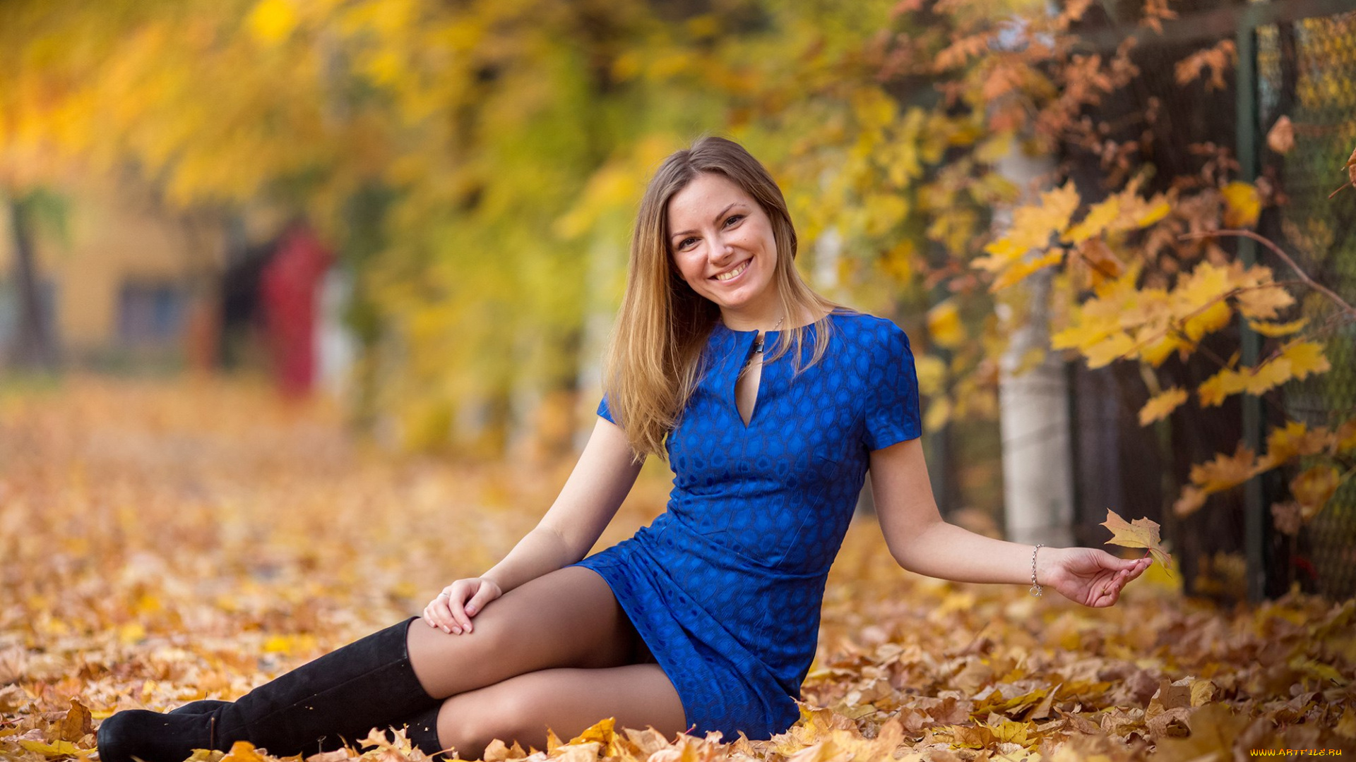 сексуальная, девушка, девушки, -, брюнетки, , шатенки, девушка, женщина, шатенка, темноволосая, сексуальная, модель, звезда, позирует, разная, обувь, верхняя, стильная, одежда, нижнее, эротическое, бельё, трусы, лифчик, колготки, чулки, аксессуары, макияж, и, множество, элементов, на, фотографии, upskirt, платье, короткое, задралось, приподняла, тень, сидит, вид, сбоку, спереди