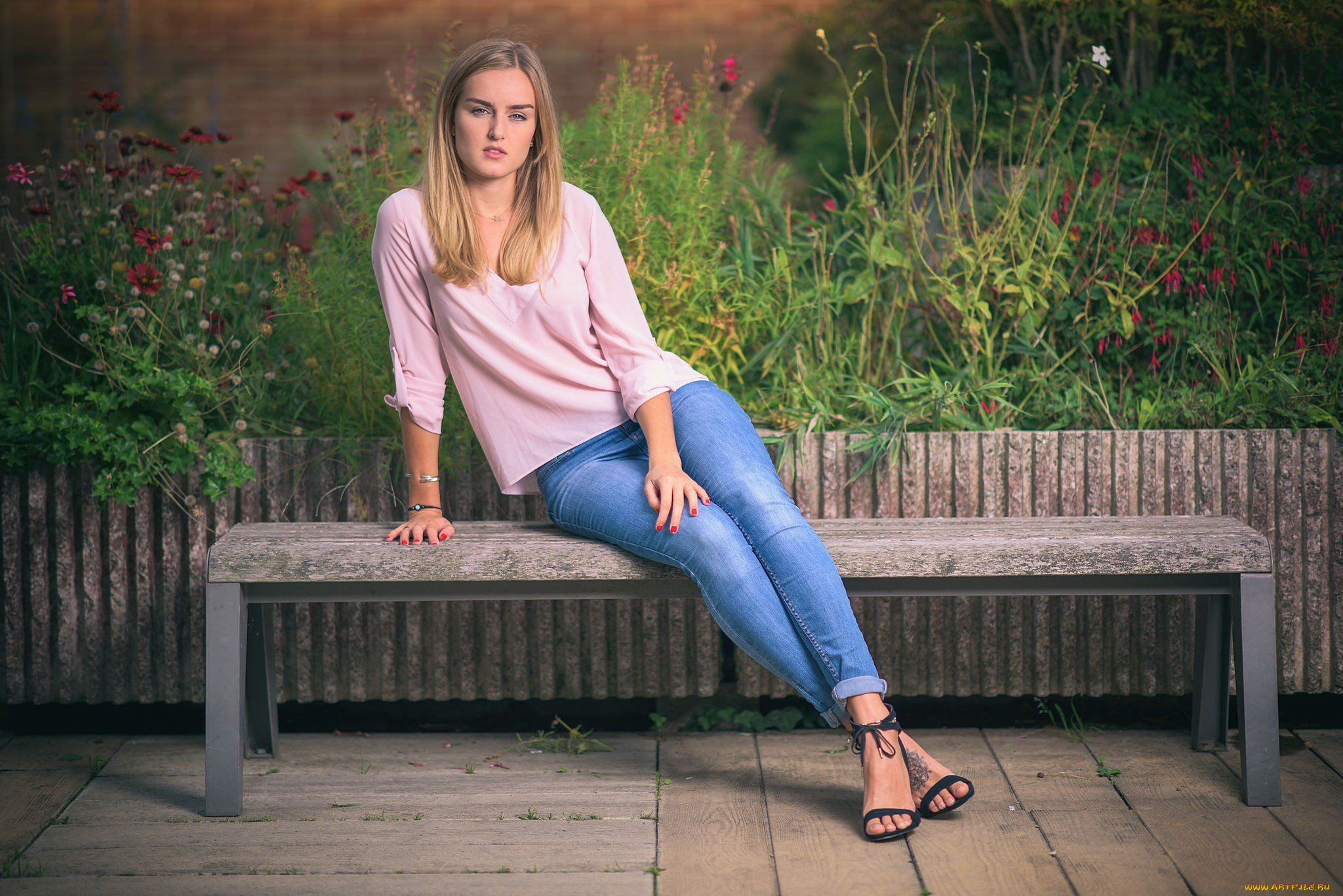 сексуальная, девушка, девушки, -, брюнетки, , шатенки, девушка, женщина, шатенка, темноволосая, сексуальная, модель, звезда, позирует, попа, грудь, ножки, разная, обувь, верхняя, стильная, одежда, нижнее, эротическое, бельё, трусы, лифчик, колготки, чулки, аксессуары, макияж, и, множество, элементов, на, фотографии