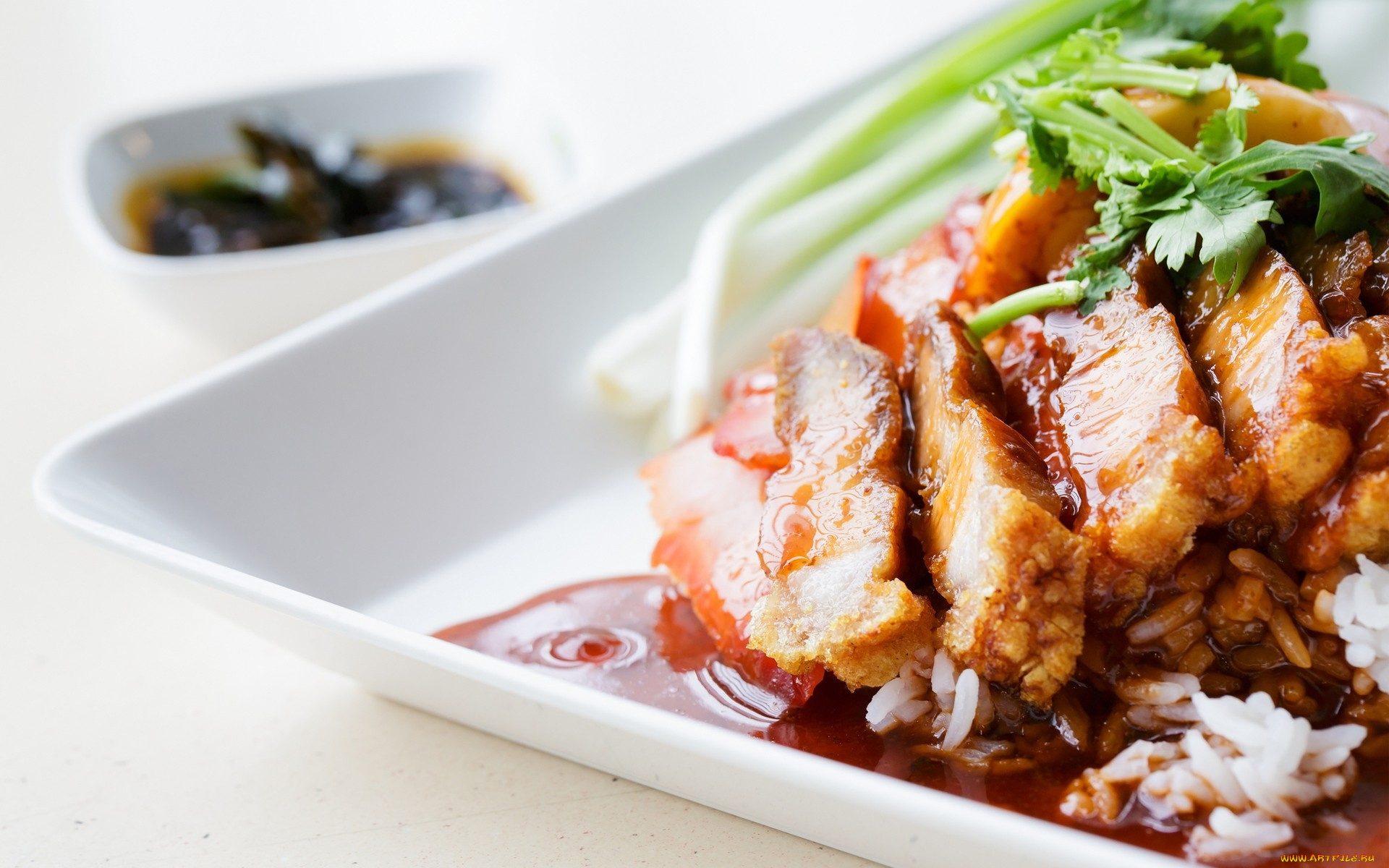 еда, мясные, блюда, ломтики, мясо, соус, зелень