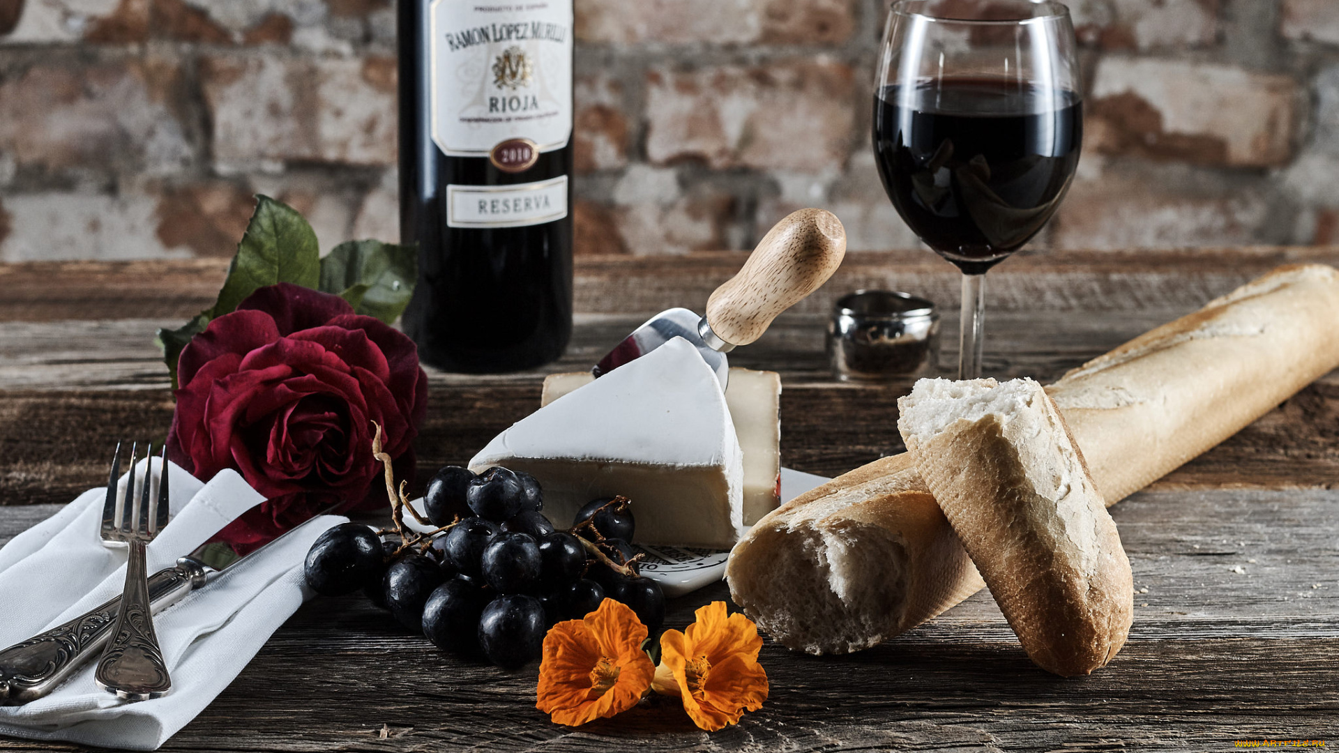 еда, разное, батон, сыр, хлеб, вино, виноград