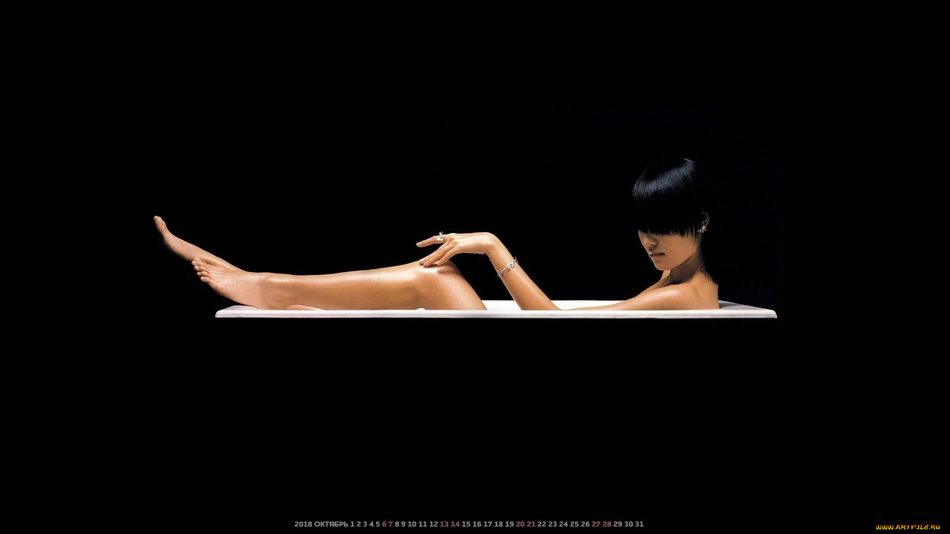 календари, девушки, черный, фон