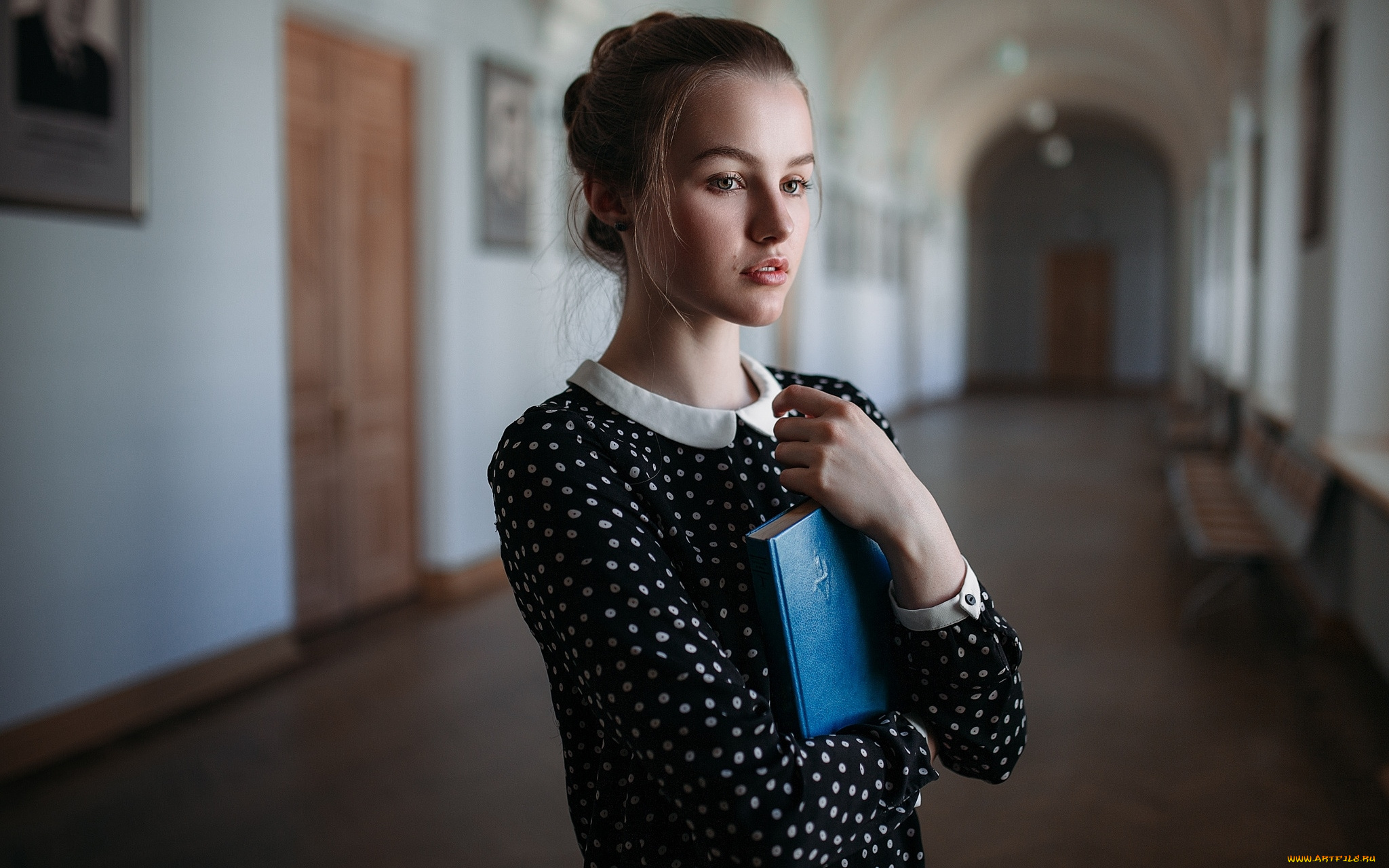 юлия, таврина, девушки, шатенка, книга, платье, юлия, таврина