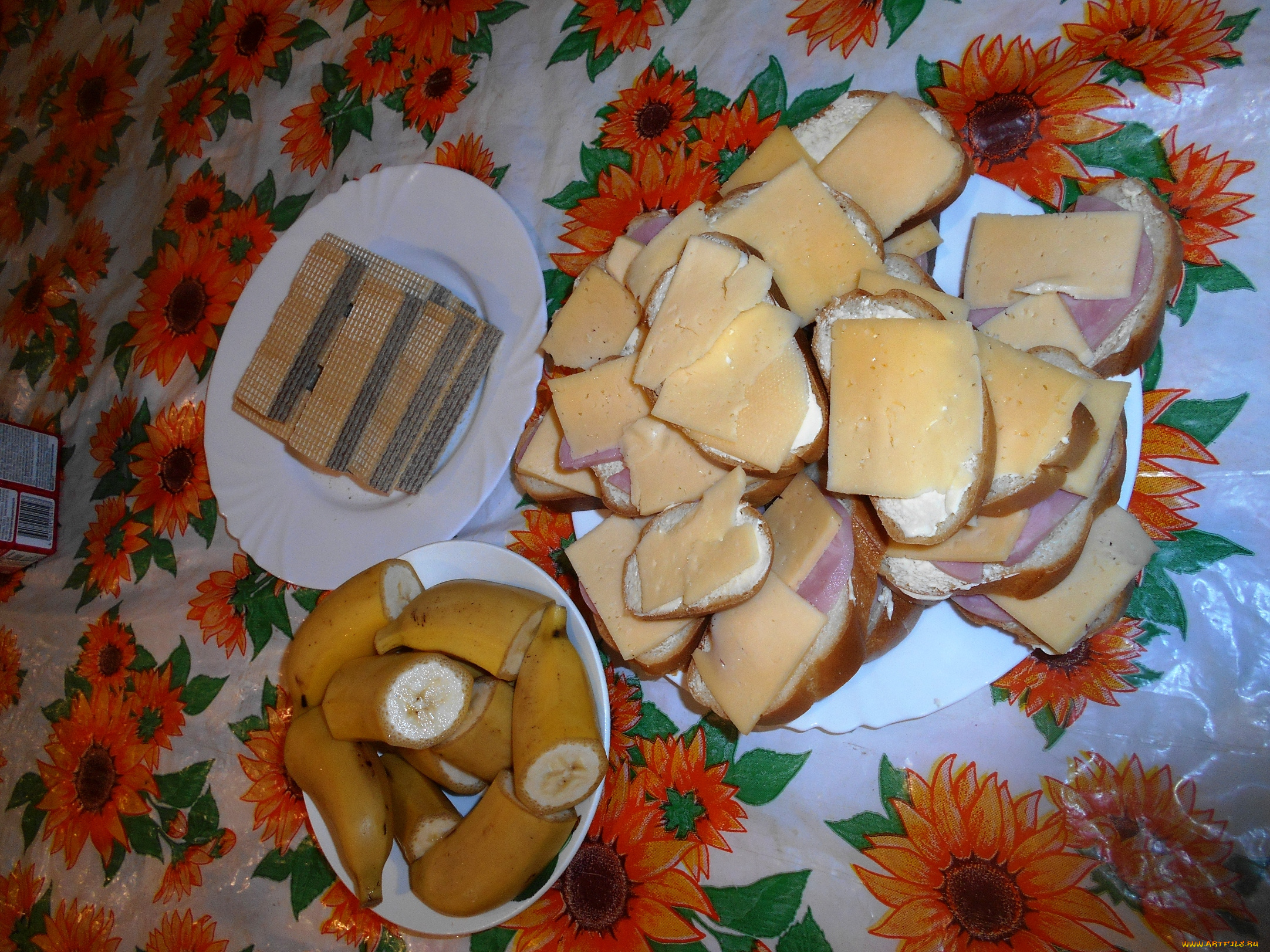 еда, бутерброды, , гамбургеры, , канапе, бананы, яблоки, сыр, хлеб, колбаса