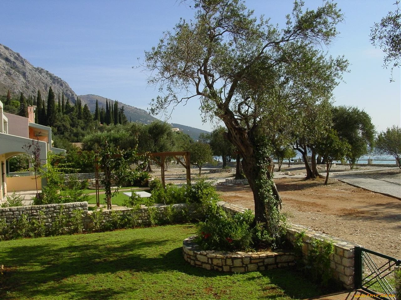 города, другое