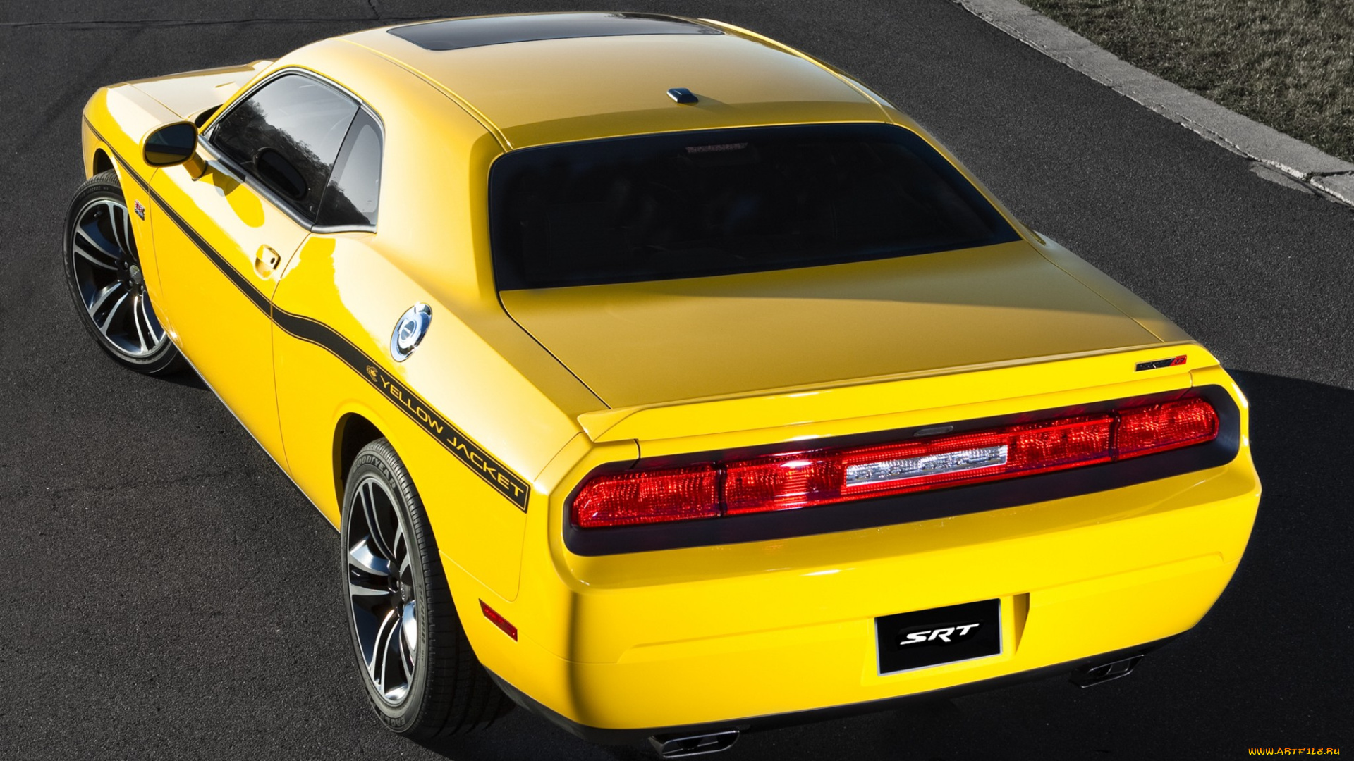dodge, challenger, srt8, 392, yellow, jacket, автомобили