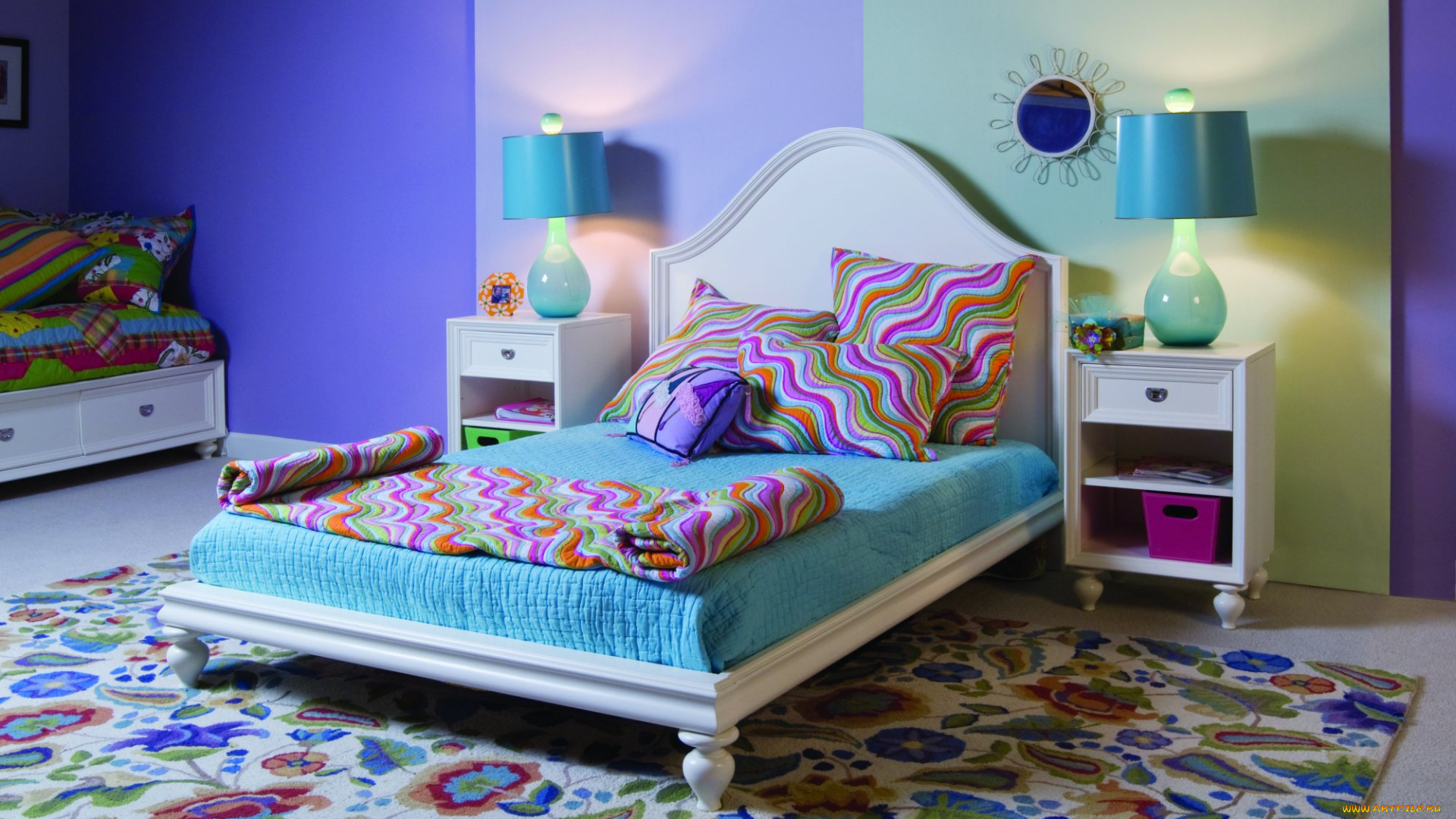 интерьер, детская, комната, тумбочки, подушки, кровать