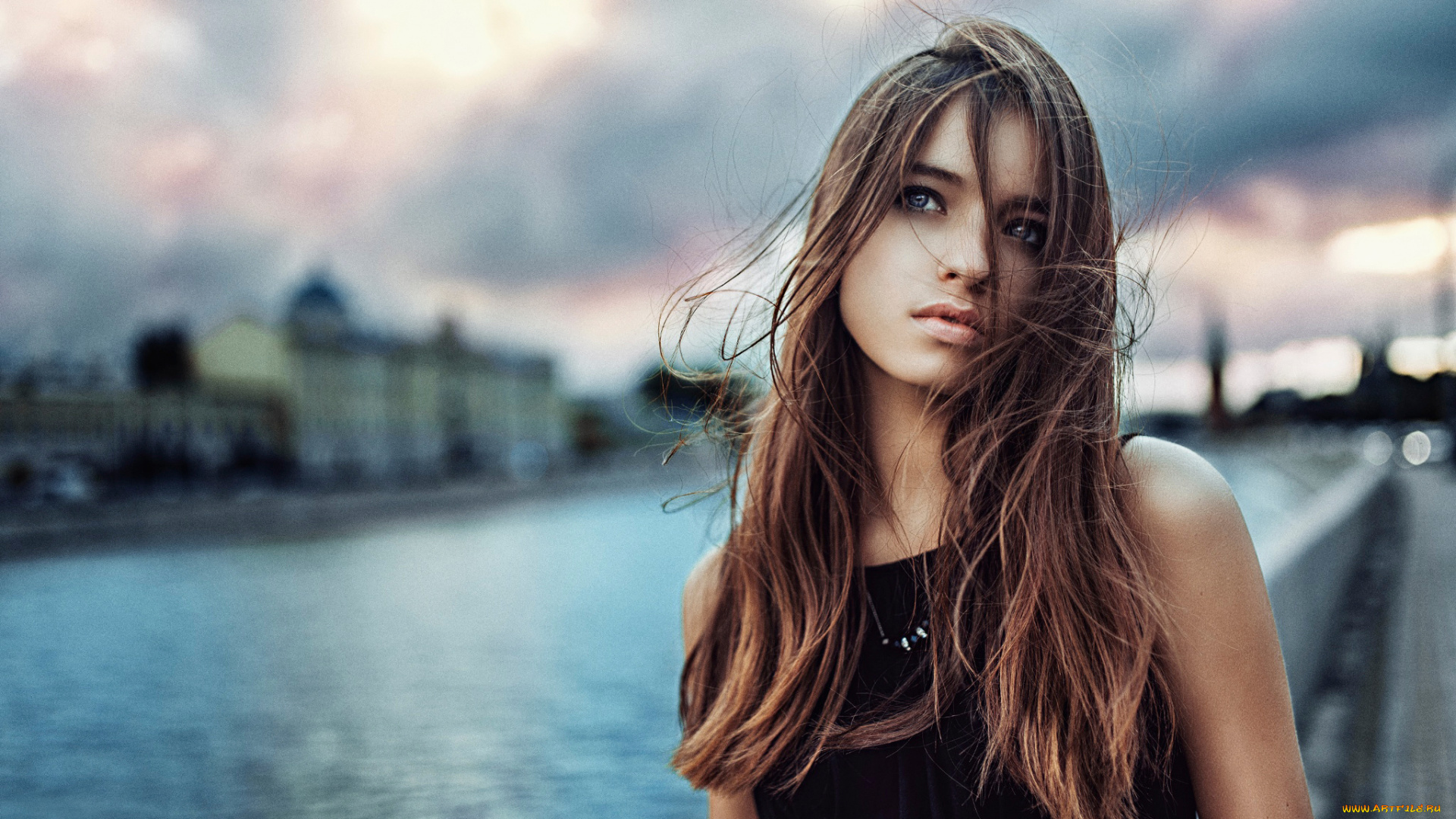 девушки, -unsort, , брюнетки, , шатенки, россия, город, взгляд, фон, портрет