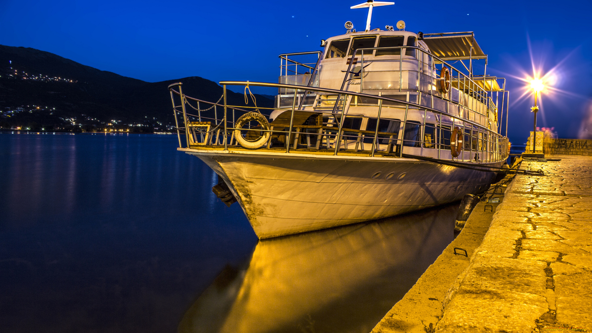 корабли, другое, ночь, фонарь, пристань