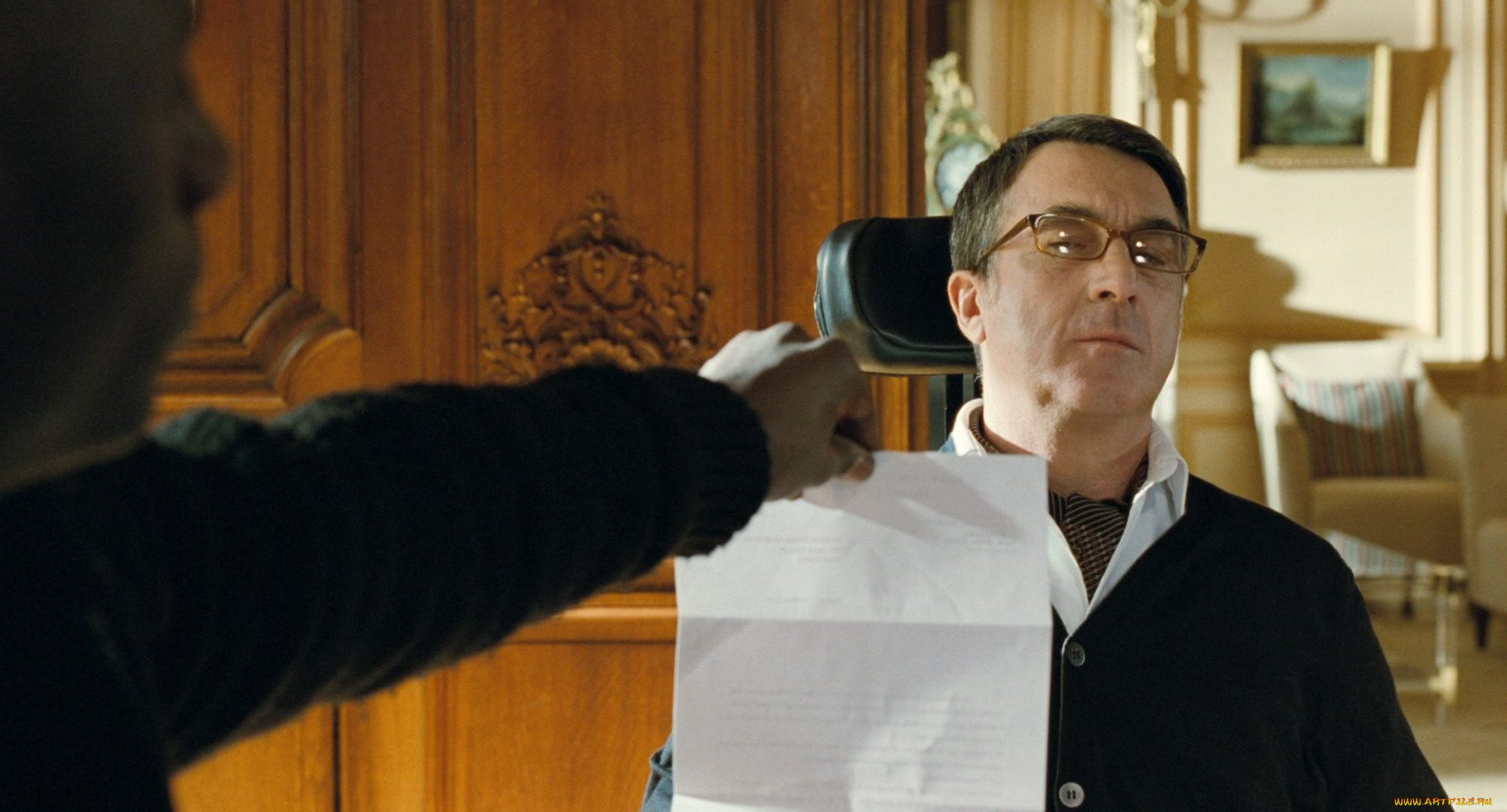 кино, фильмы, 1, 1, intouchables, документ, рука, филипп, дрисс, очки