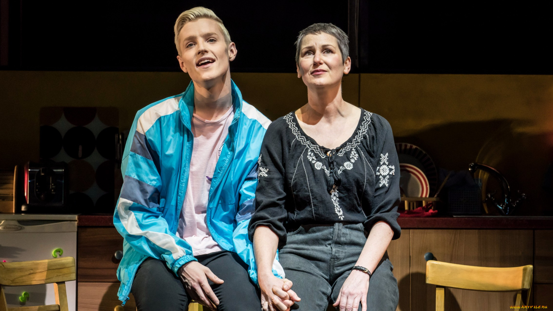 кино, фильмы, everybody`s, talking, about, jamie, парень, женщина, кухня