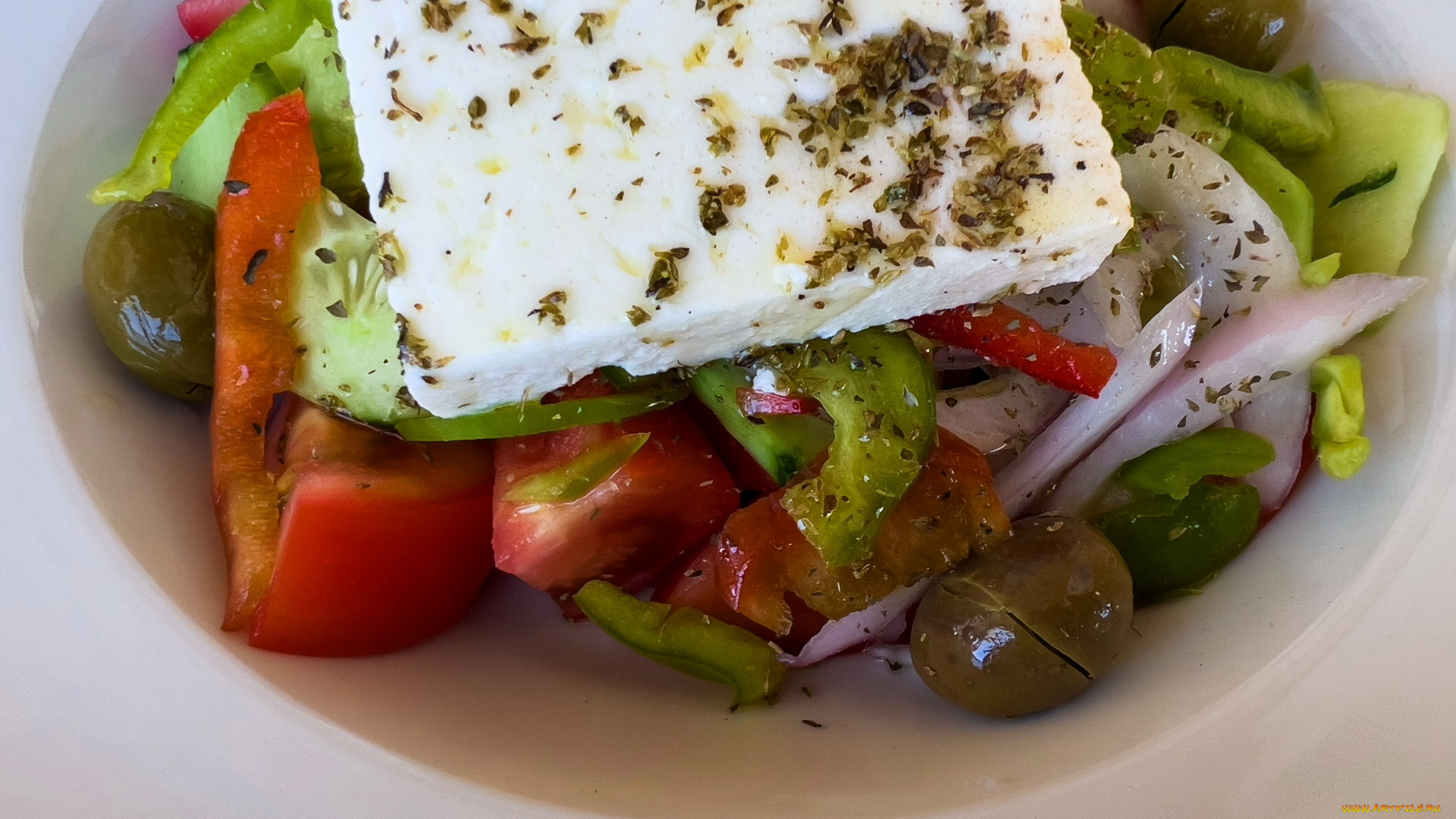 еда, салаты, , закуски, лук, помидоры, оливки, сыр, салат