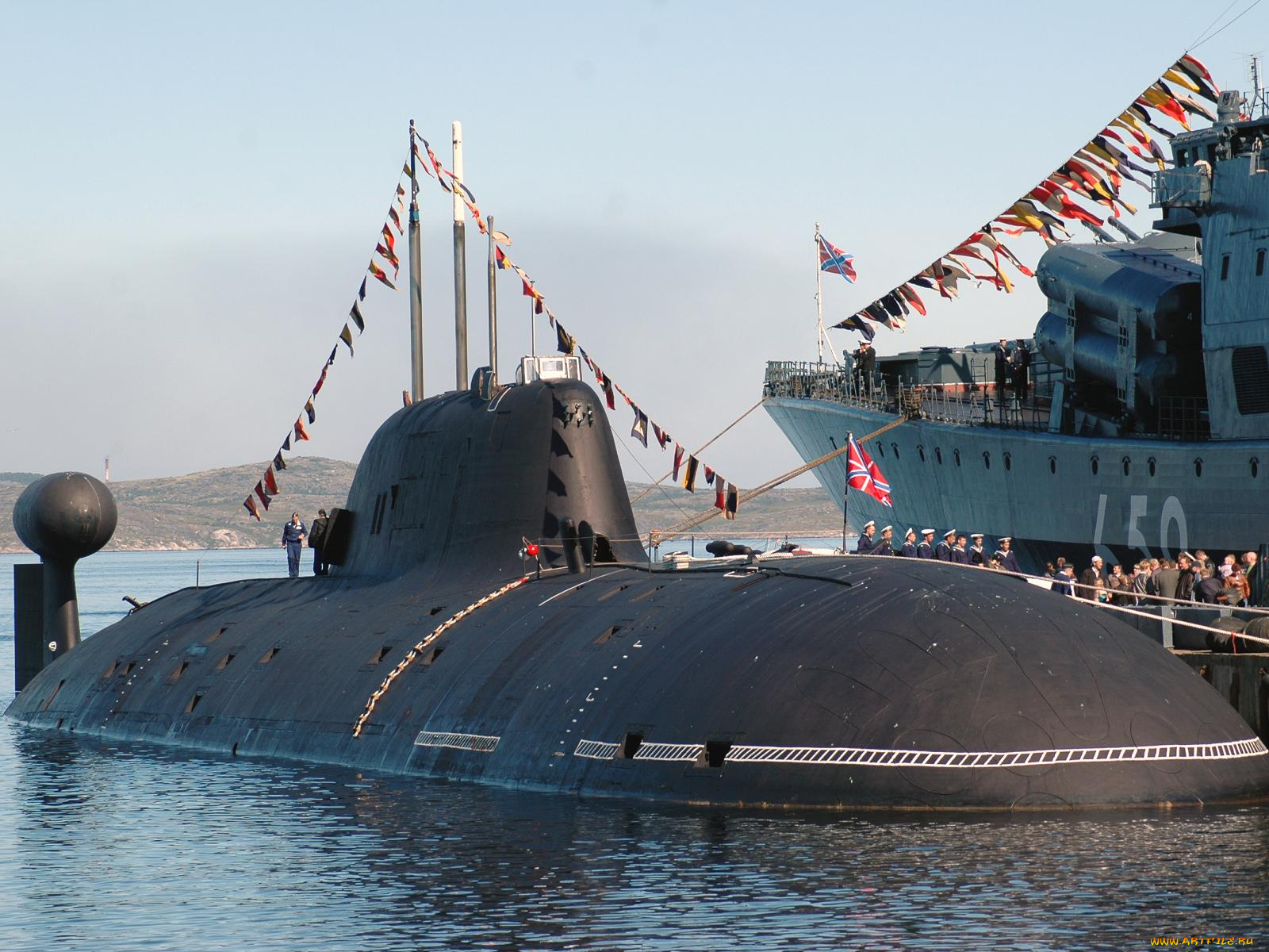 корабли, разные, вместе