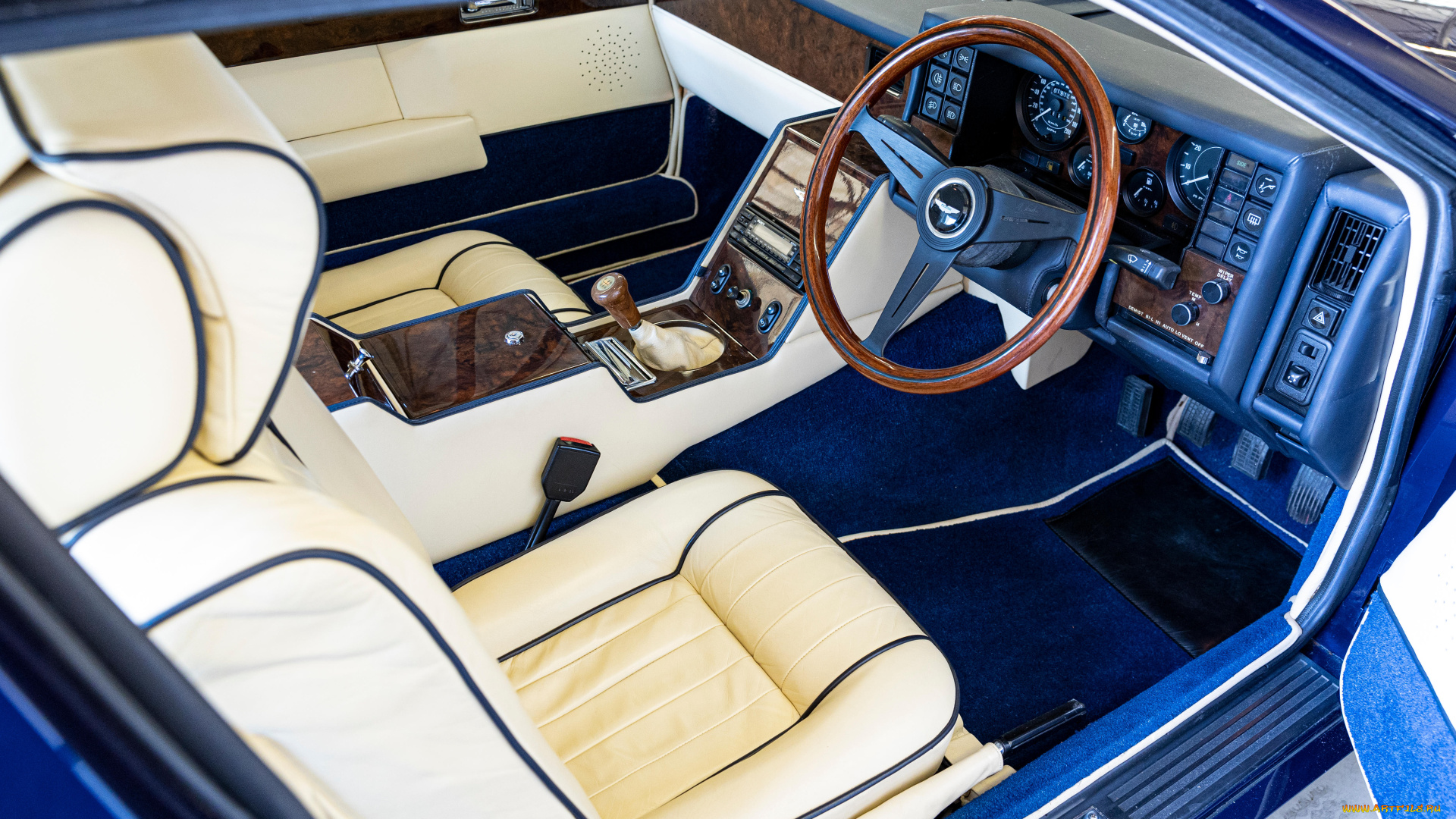автомобили, интерьеры, aston-martin