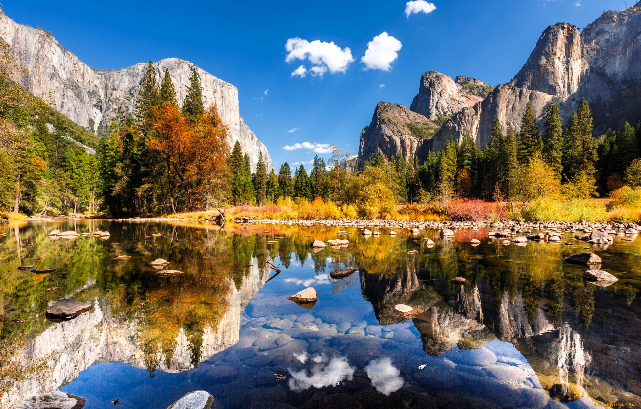 природа, реки, озера, небо, облака, горы, лес, осень, озеро, отражение