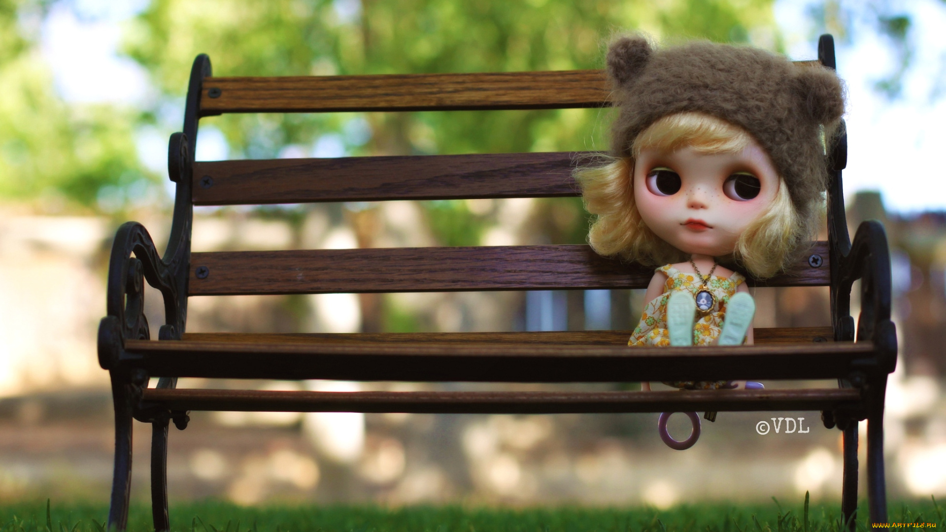 разное, игрушки, кукла, скамейка