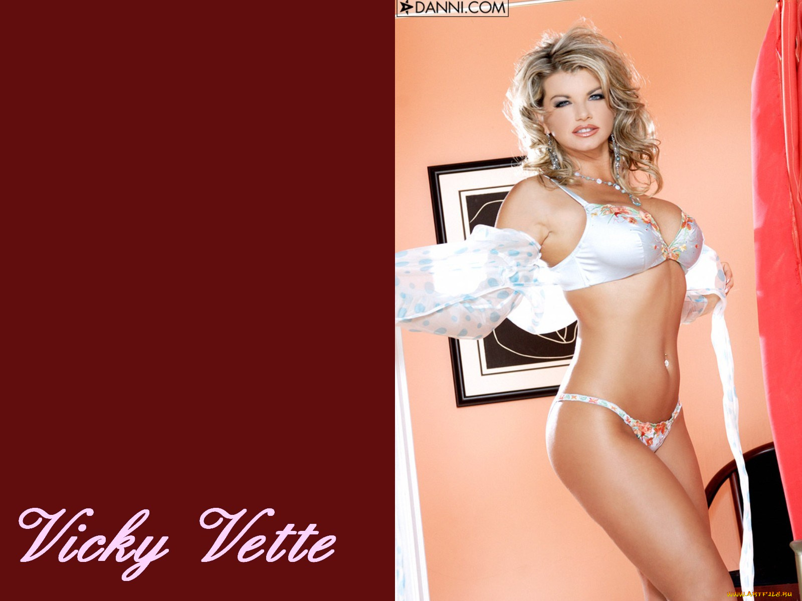 Vicky, Vette, девушки