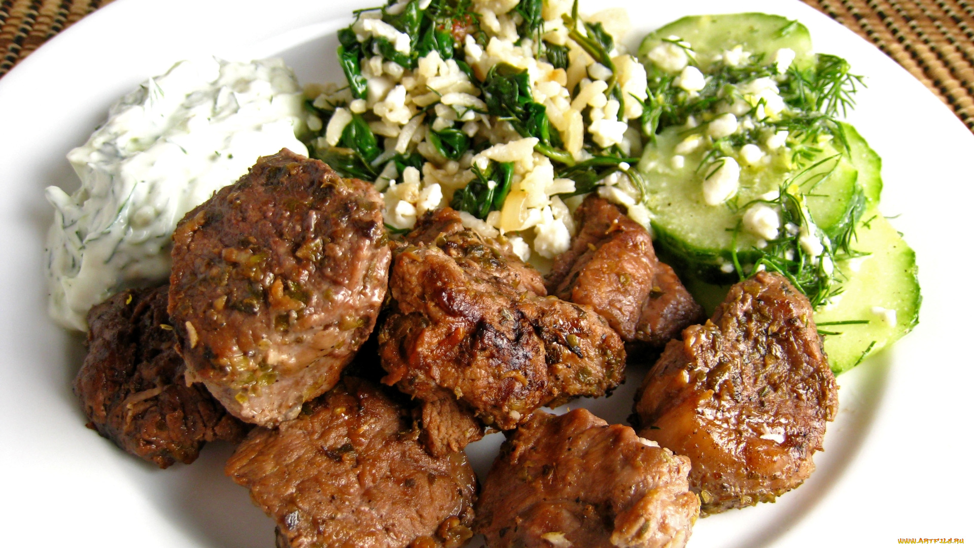 еда, мясные, блюда, мясо, огурцы, рис, соус