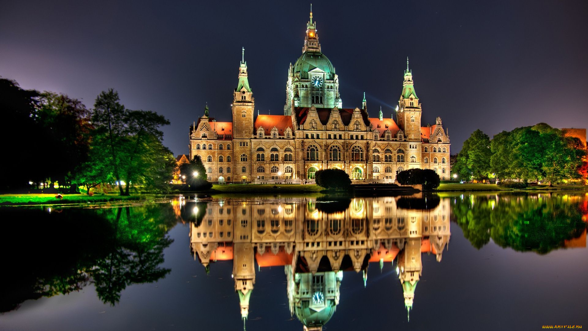 города, -, дворцы, , замки, , крепости, деревья, озеро, отражение, дворец, парк, огни, замок, вечер