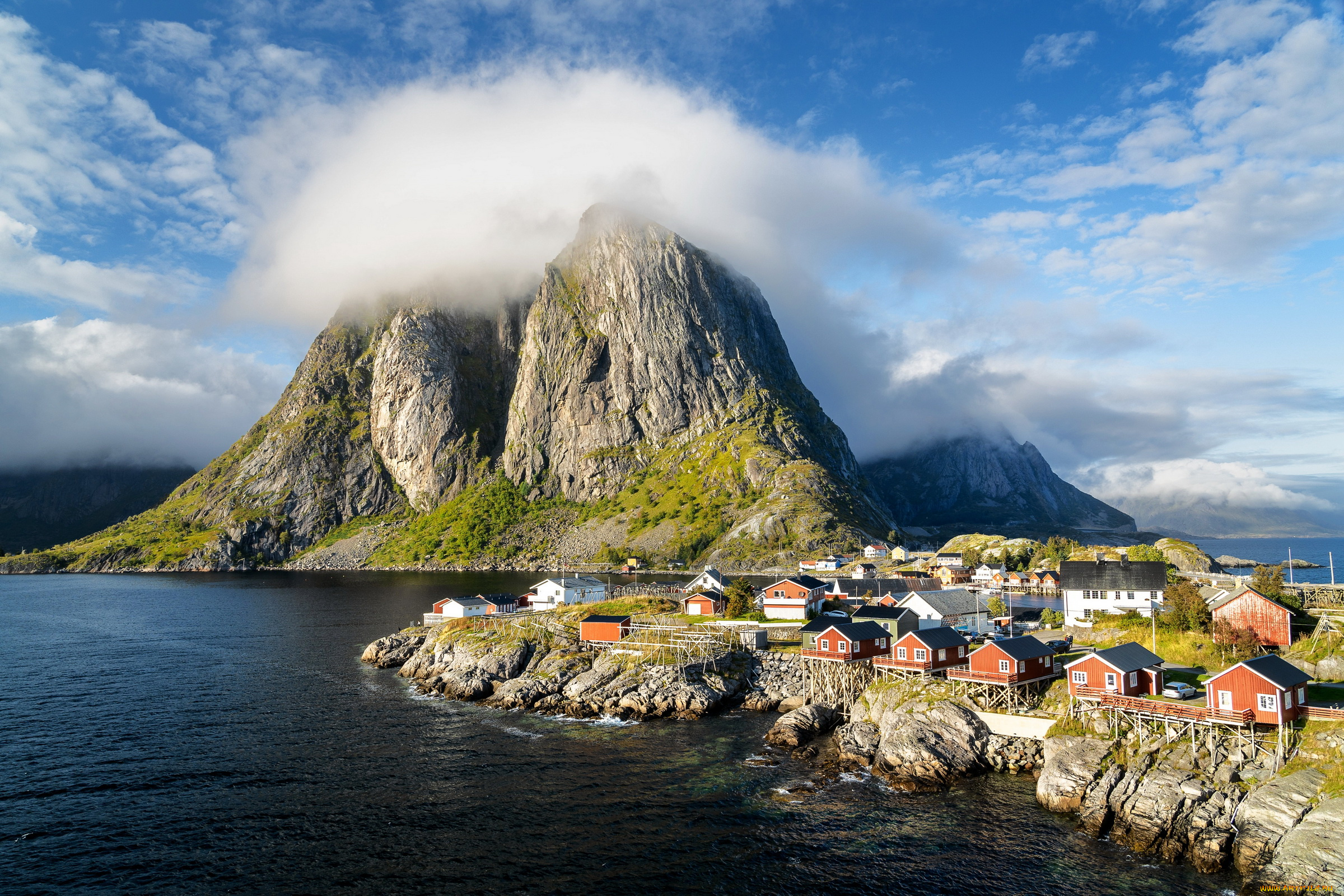 города, лофотенские, острова, , норвегия, гора, облака, дома