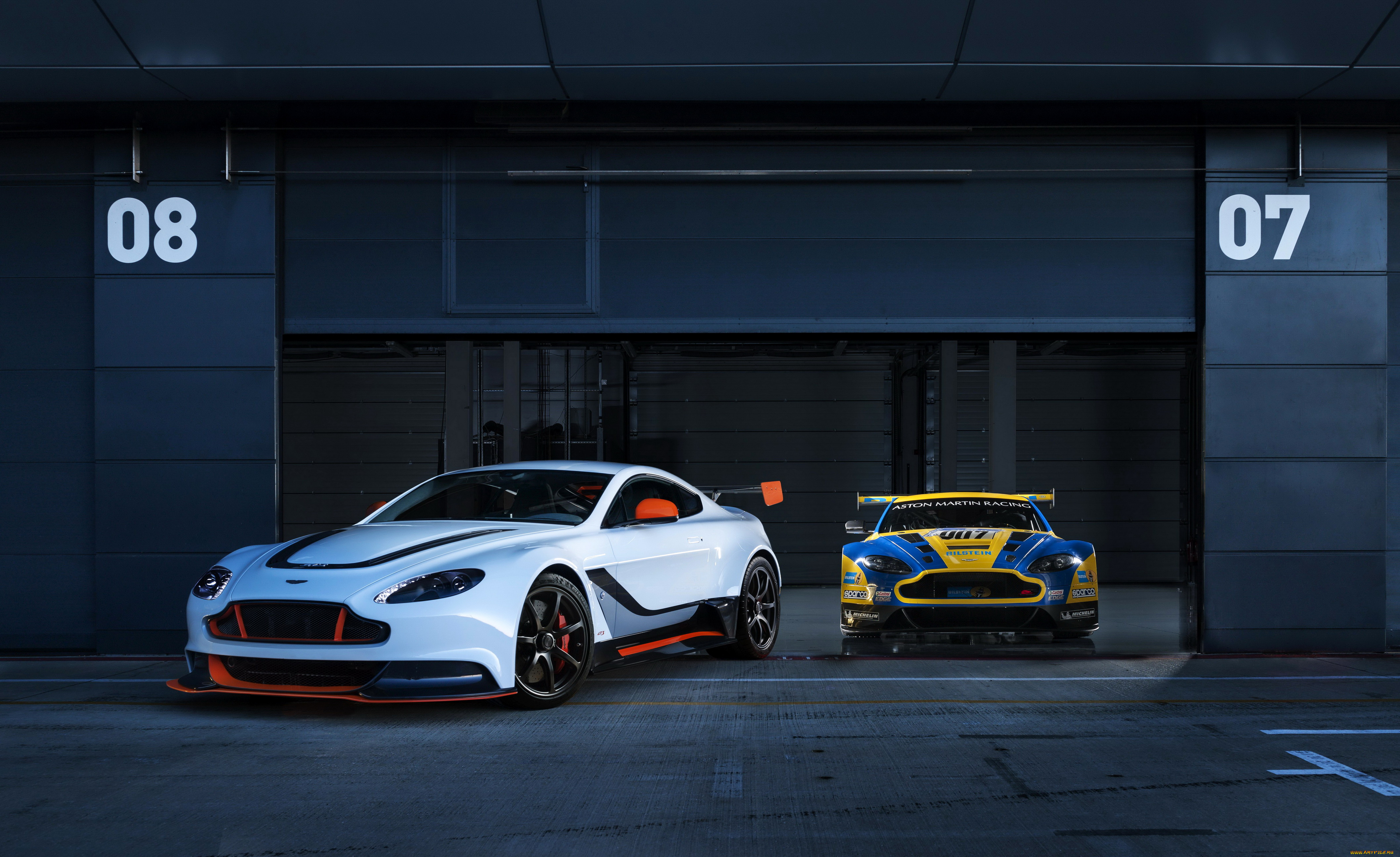 2015, , aston, martin, vantage, gt3, автомобили, aston, martin, тюнинг, металлик, белый, vantage, martin, aston