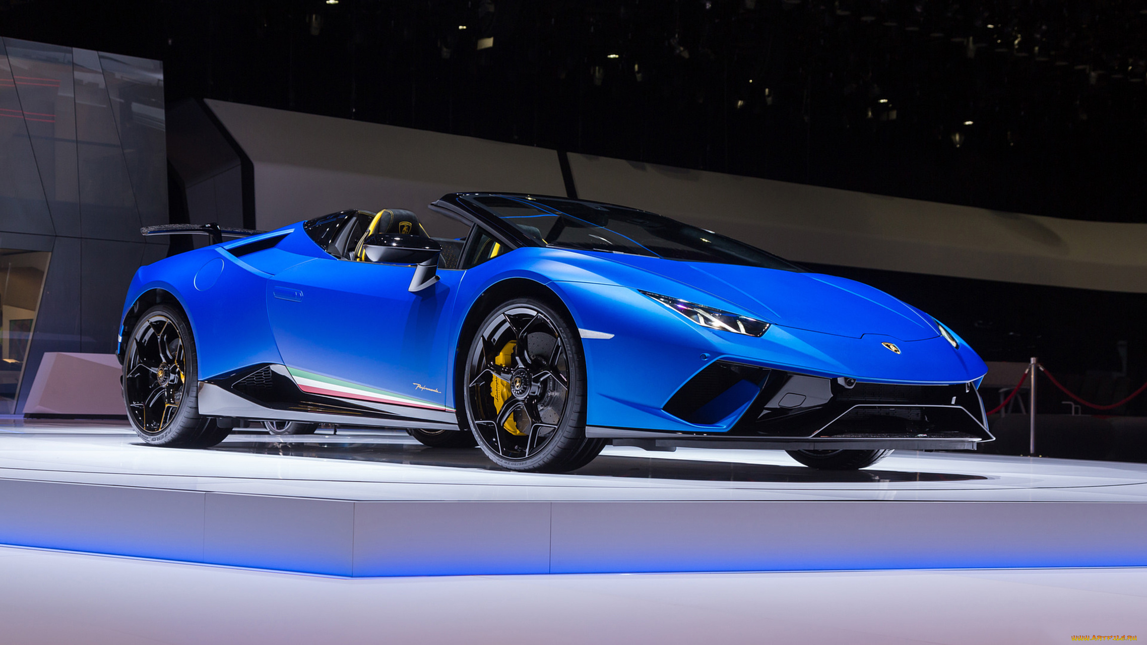 lamborghini, huracan, spyder, performante, 2019, автомобили, выставки, и, уличные, фото, lamborghini, huracan, spyder, performante, 2019, blue