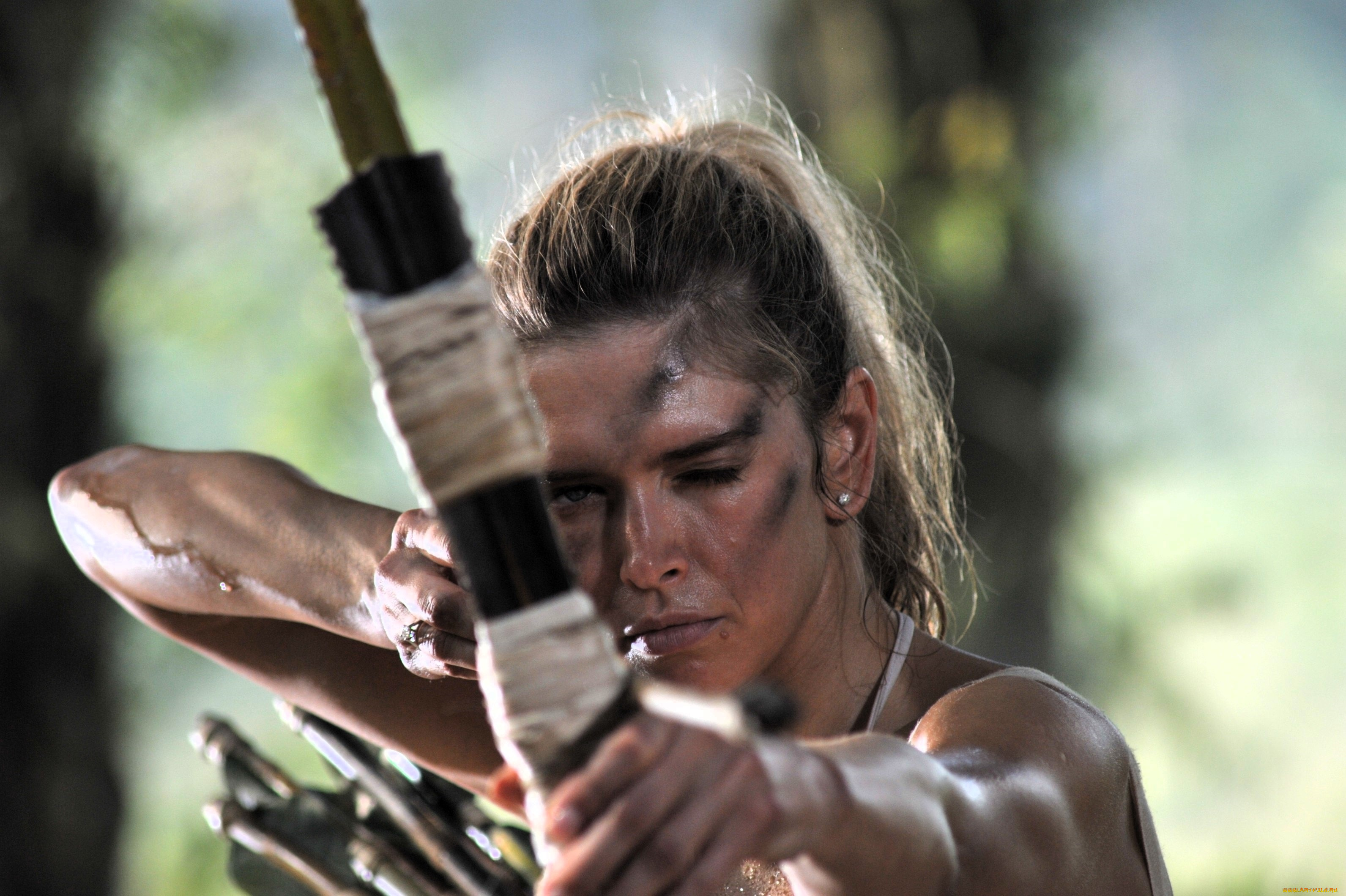 джунгли, кино, фильмы, певица, блондинка, лук