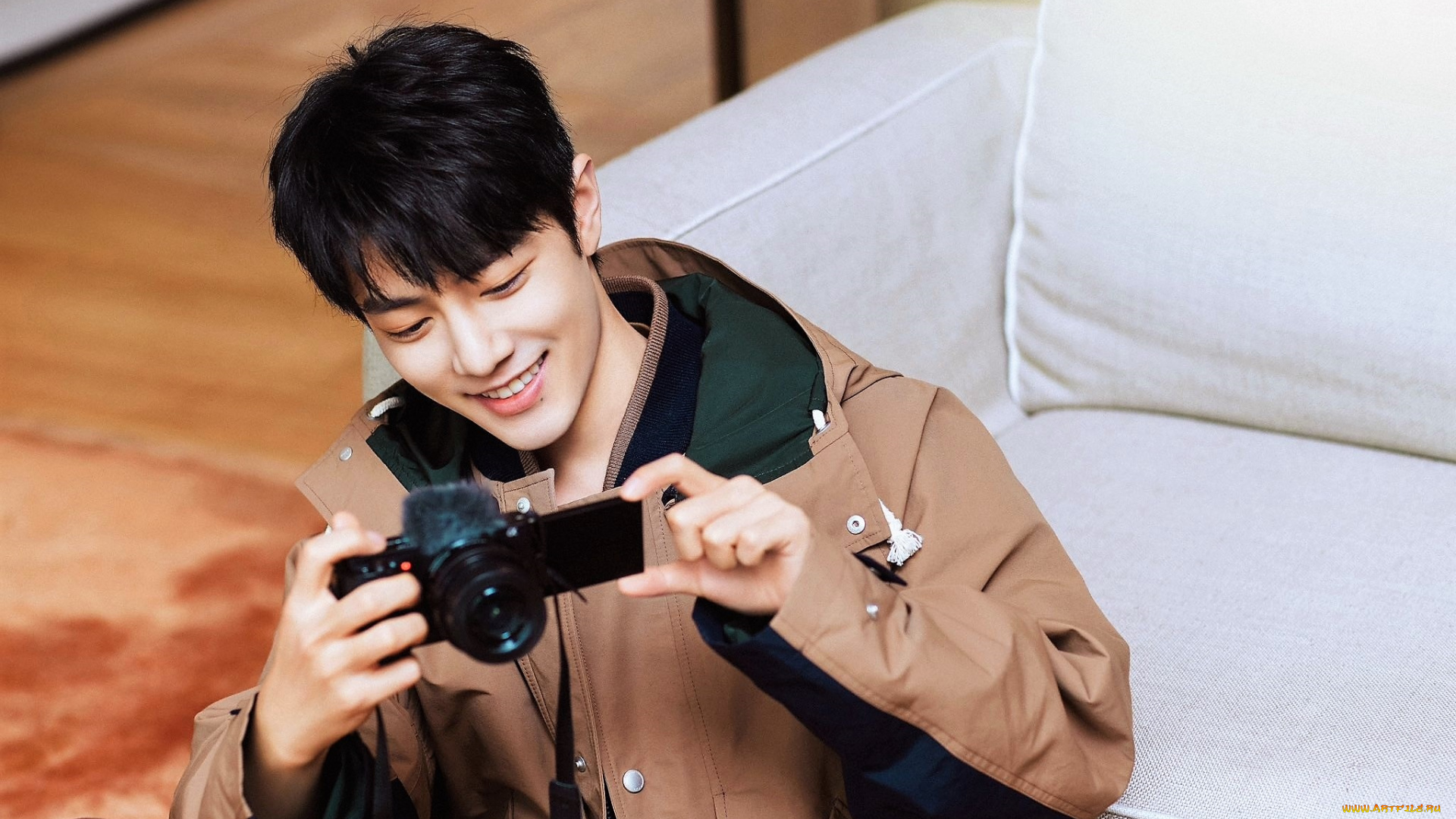 мужчины, xiao, zhan, актер, куртка, камера, диван