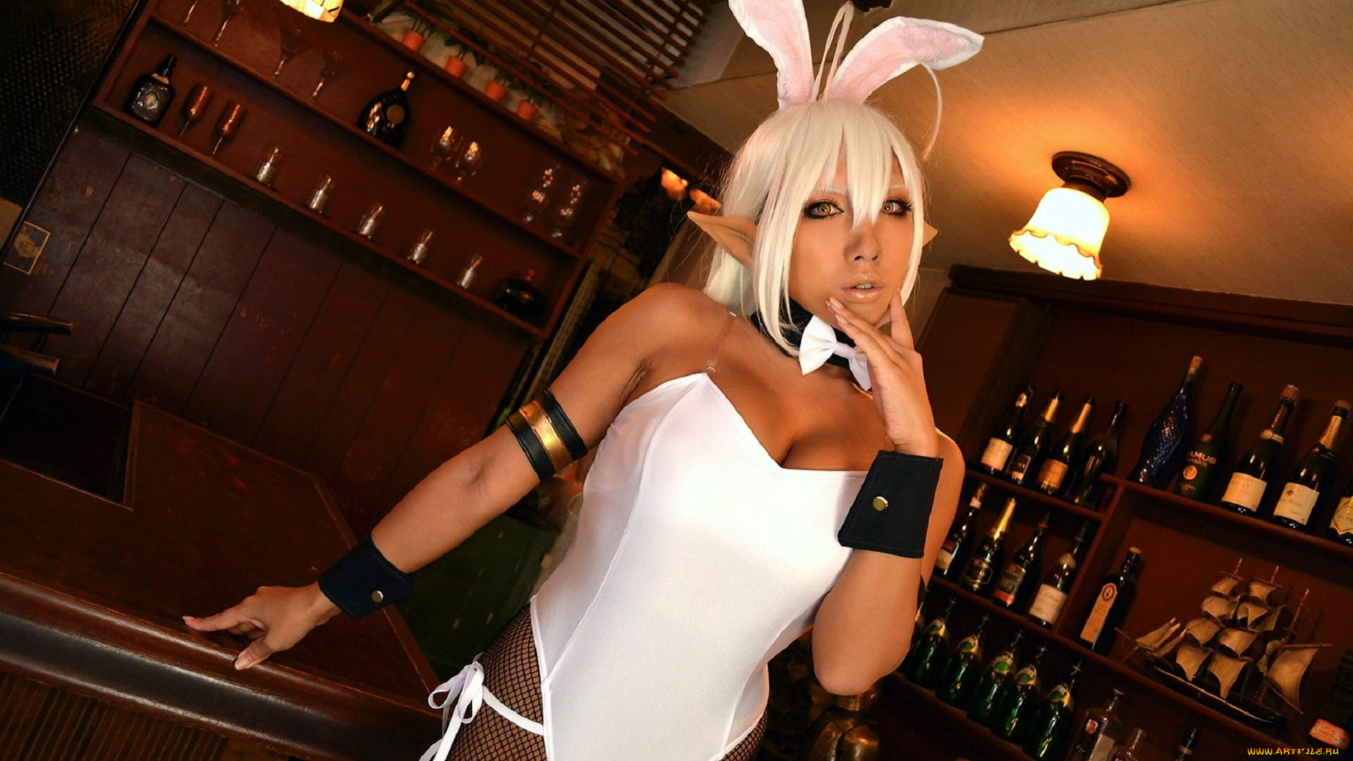 девушки, nonsummerjack, образ, косплей, блондинка, боди, колготки, ушки, бар, бутылки