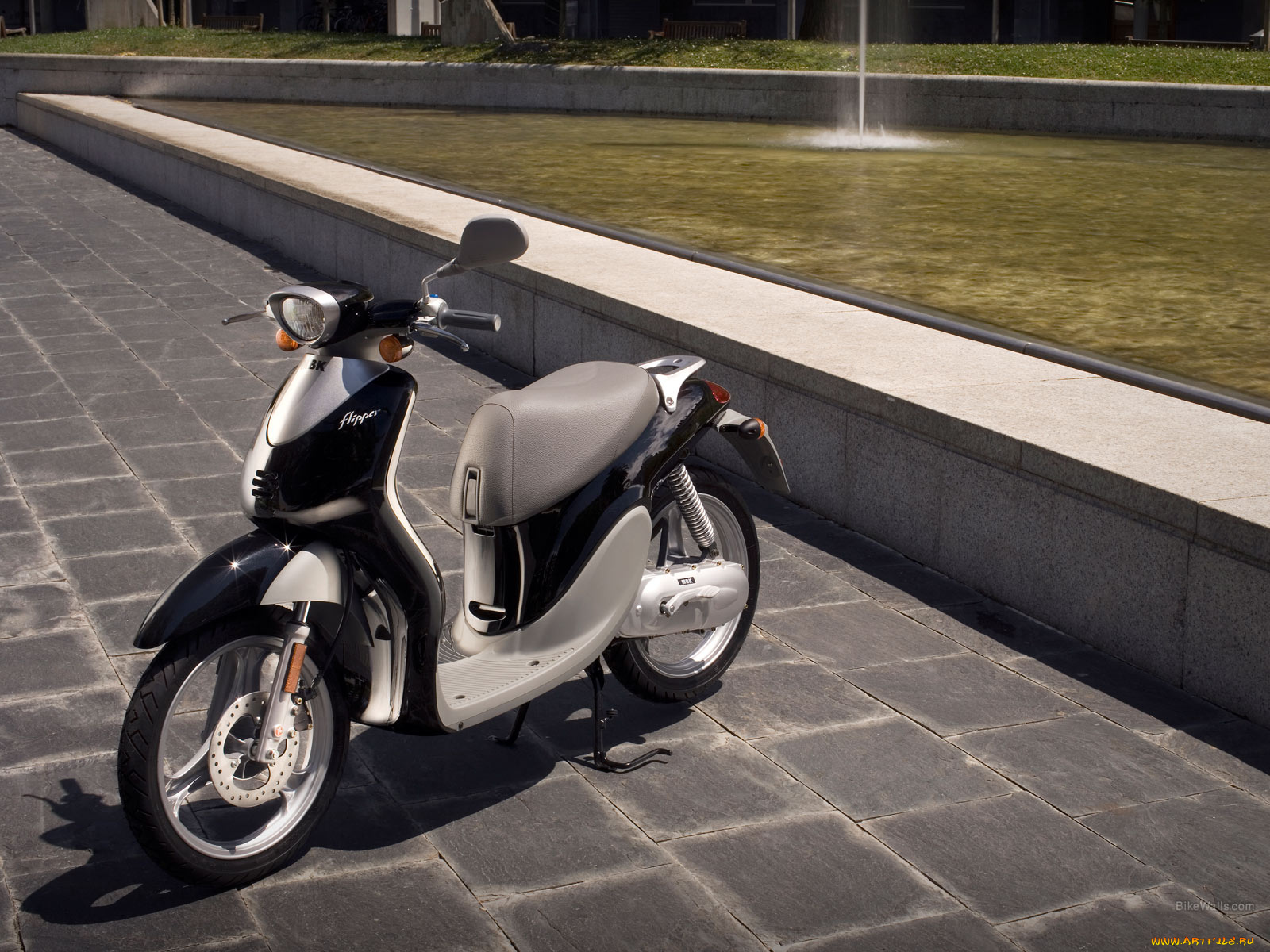 мотоциклы, мотороллеры