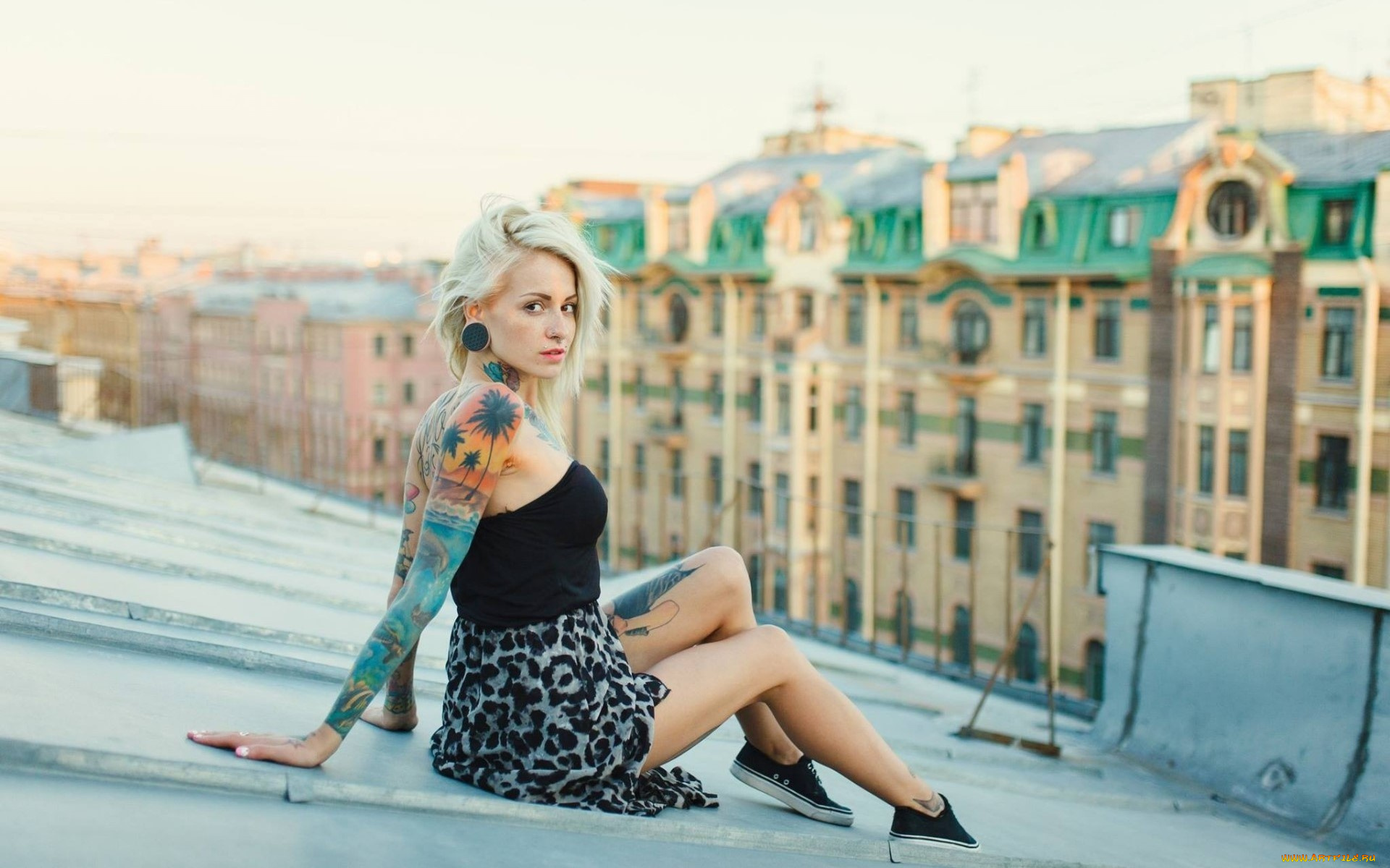 bantik, boy, девушки, модель, тело, грудь, попа, тату, татуировка, красотка, дреды