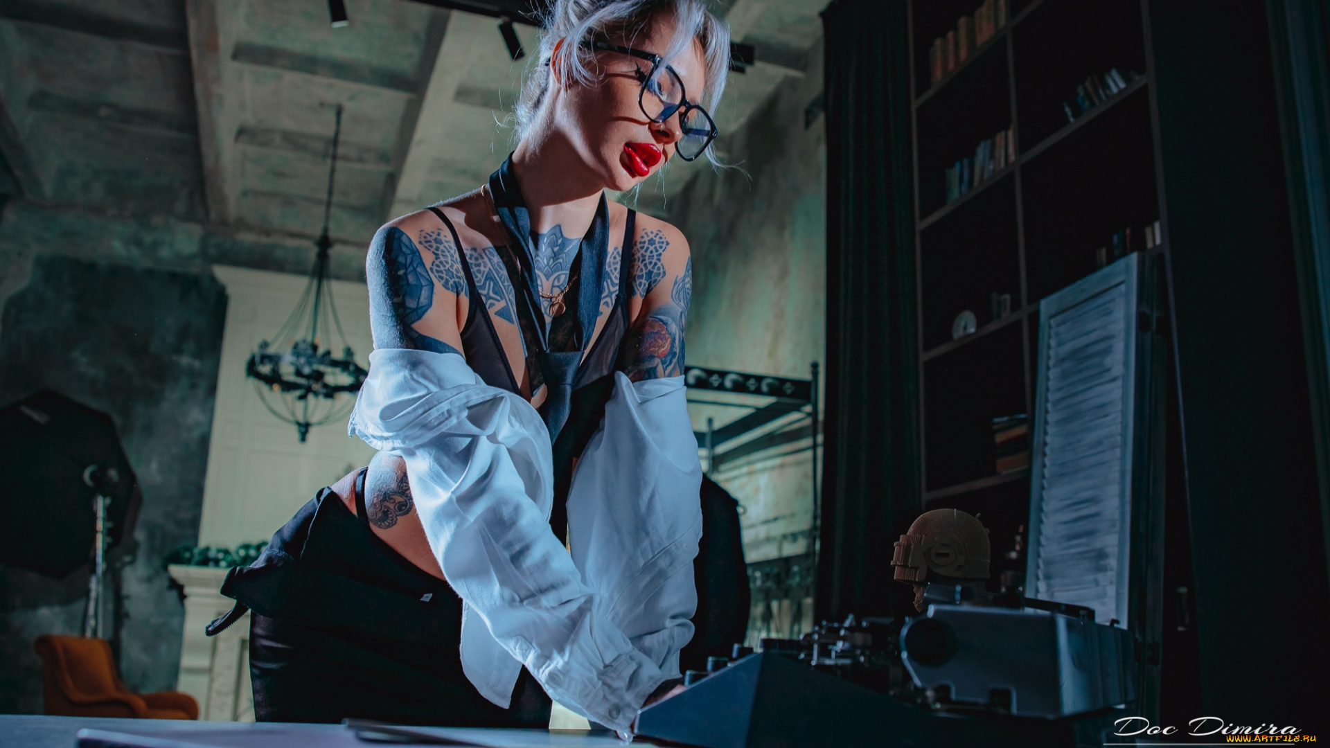 бестия, девушки, -, блондинки, , светловолосые, девушка, женщина, блондинка, светловолосая, сексуальная, модель, звезда, позирует, разная, обувь, верхняя, стильная, одежда, нижнее, эротическое, бельё, трусы, лифчик, колготки, чулки, аксессуары, макияж, и, множество, элементов, на, фотографии, дарья, алексеевна