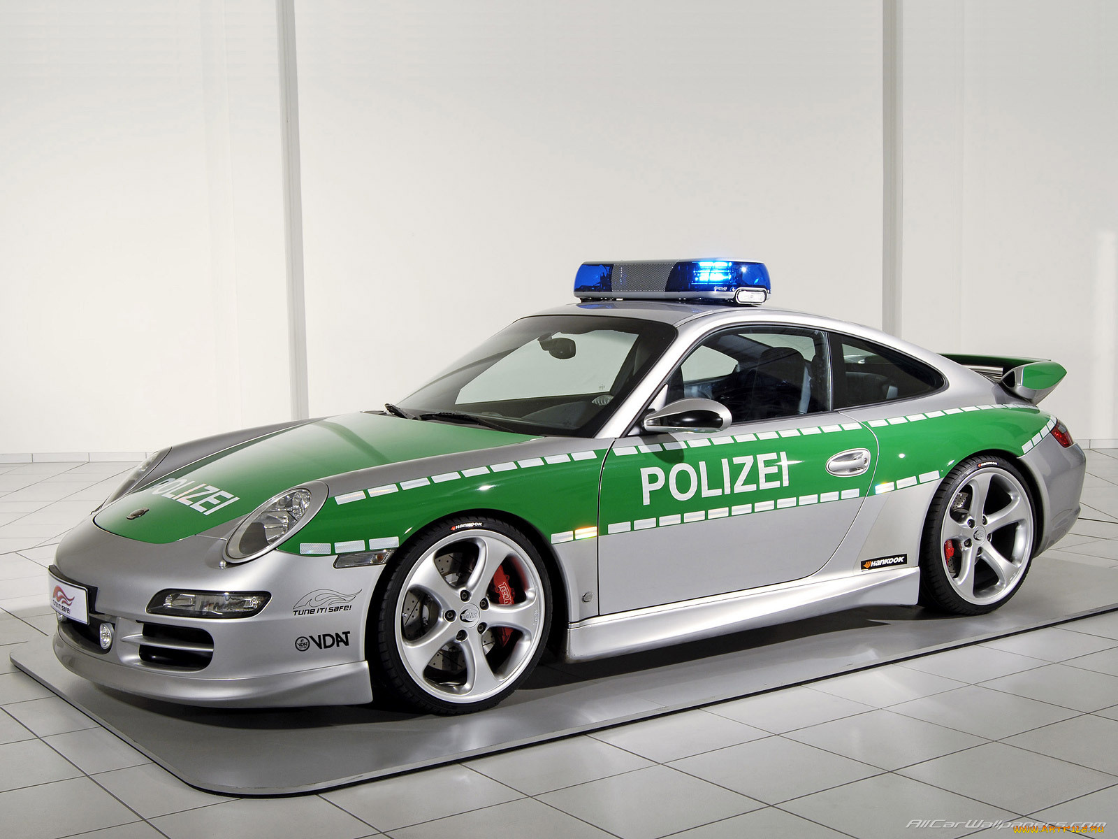 автомобили, полиция