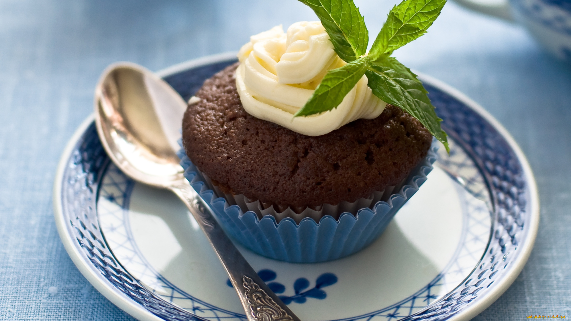 еда, пирожные, кексы, печенье, кекс, крем, мята, ложка, блюдце