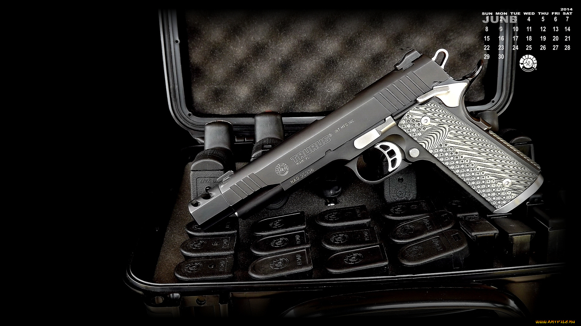 календари, оружие, пистолет