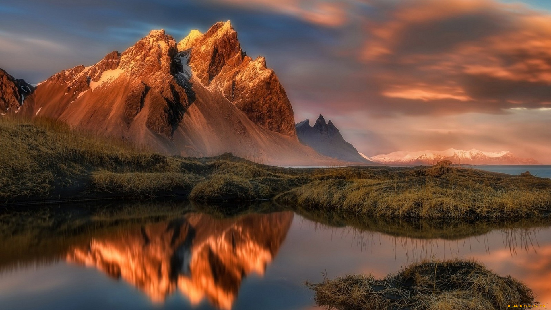 природа, горы, трава, облака, закат, озеро