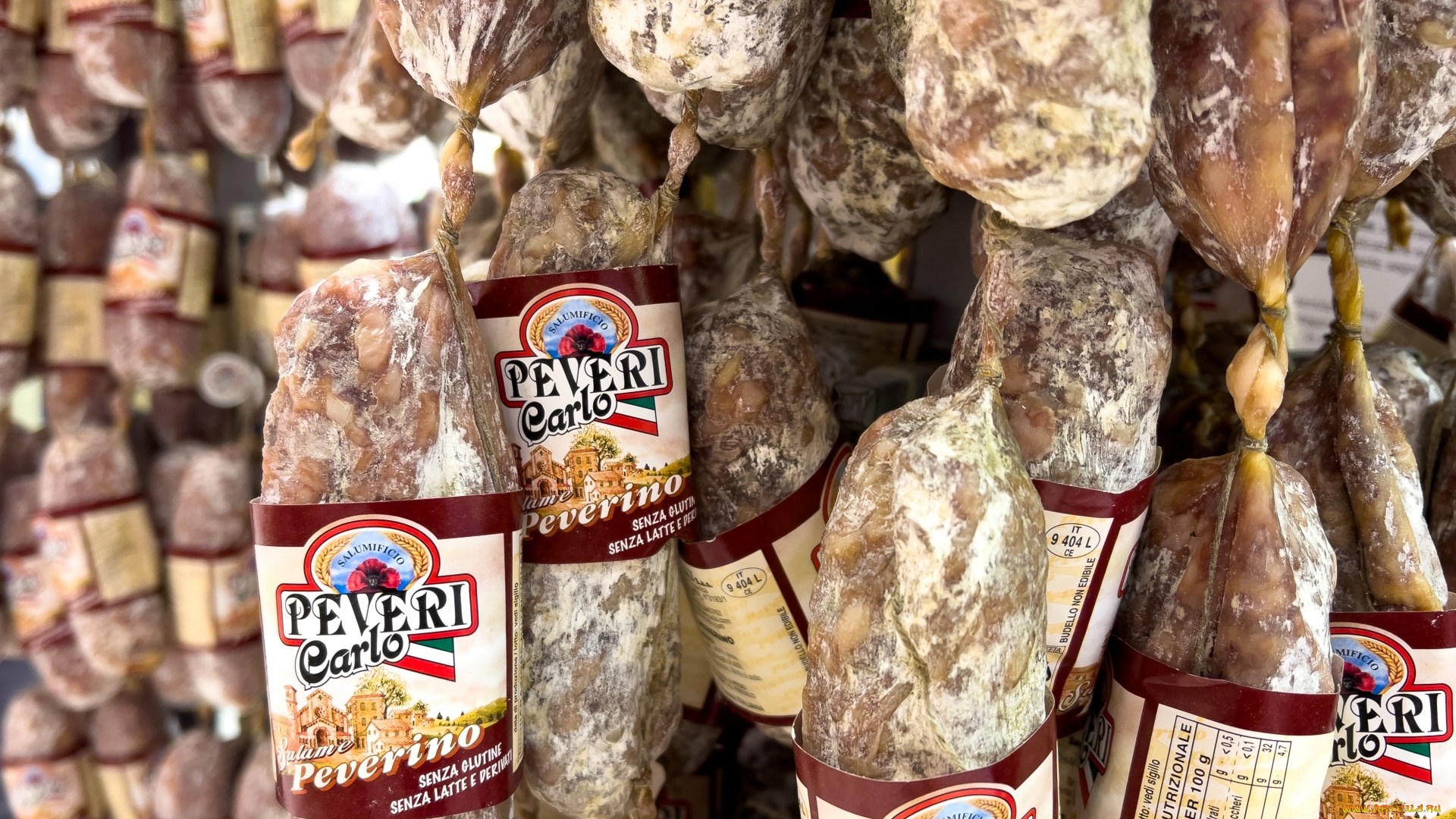 еда, колбасные, изделия, копченая, колбаса, много