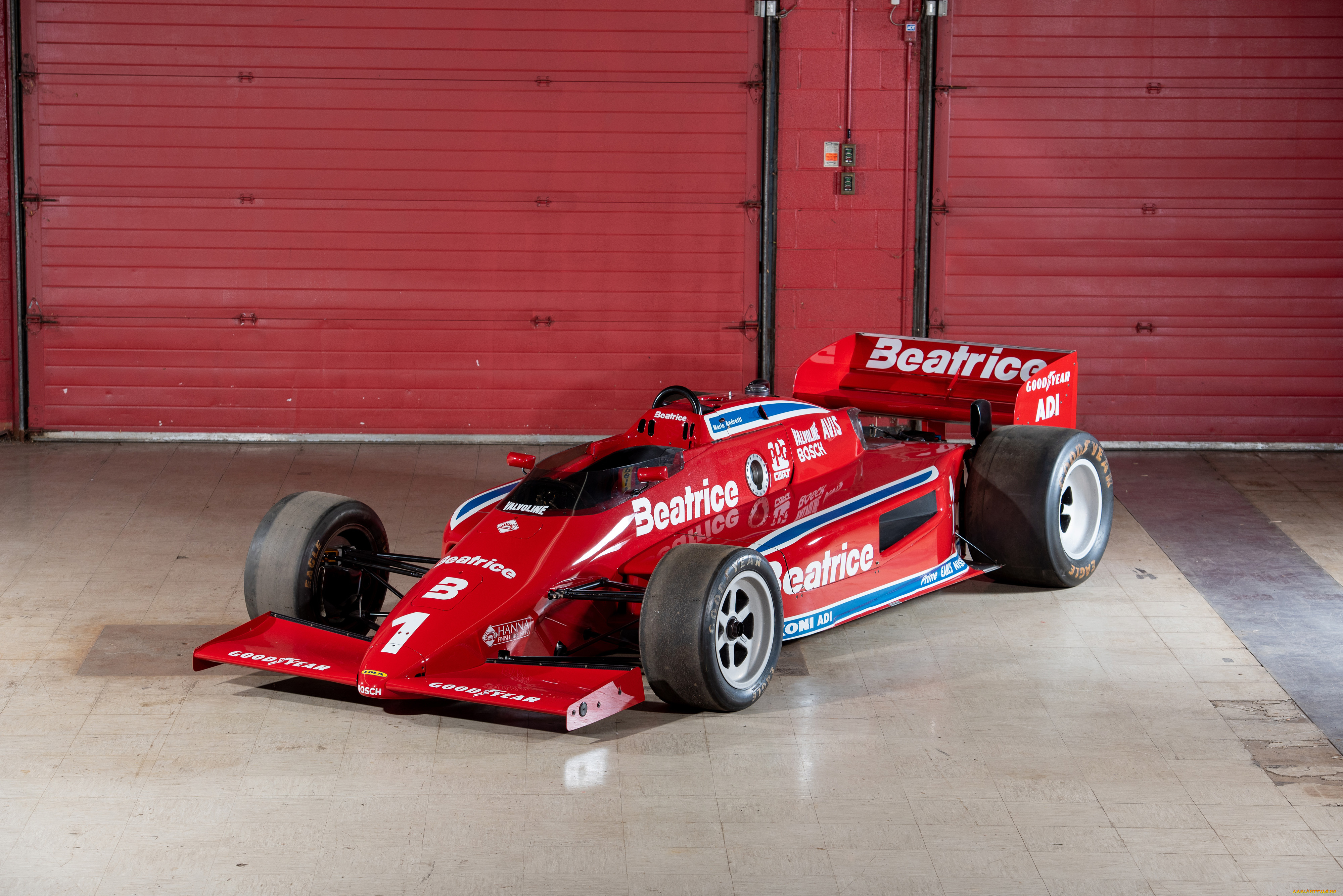 автомобили, lola