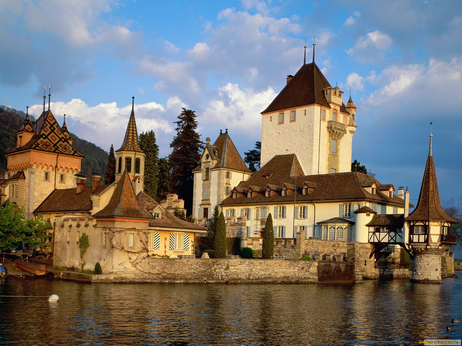 города, дворцы, замки, крепости