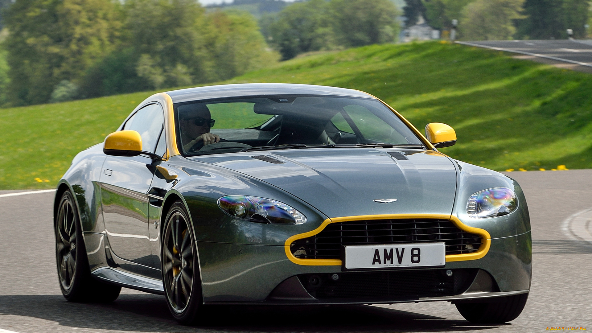 автомобили, aston, martin, 2014г, зеленый, uk-spec, n430, vantage, v8, aston, martin