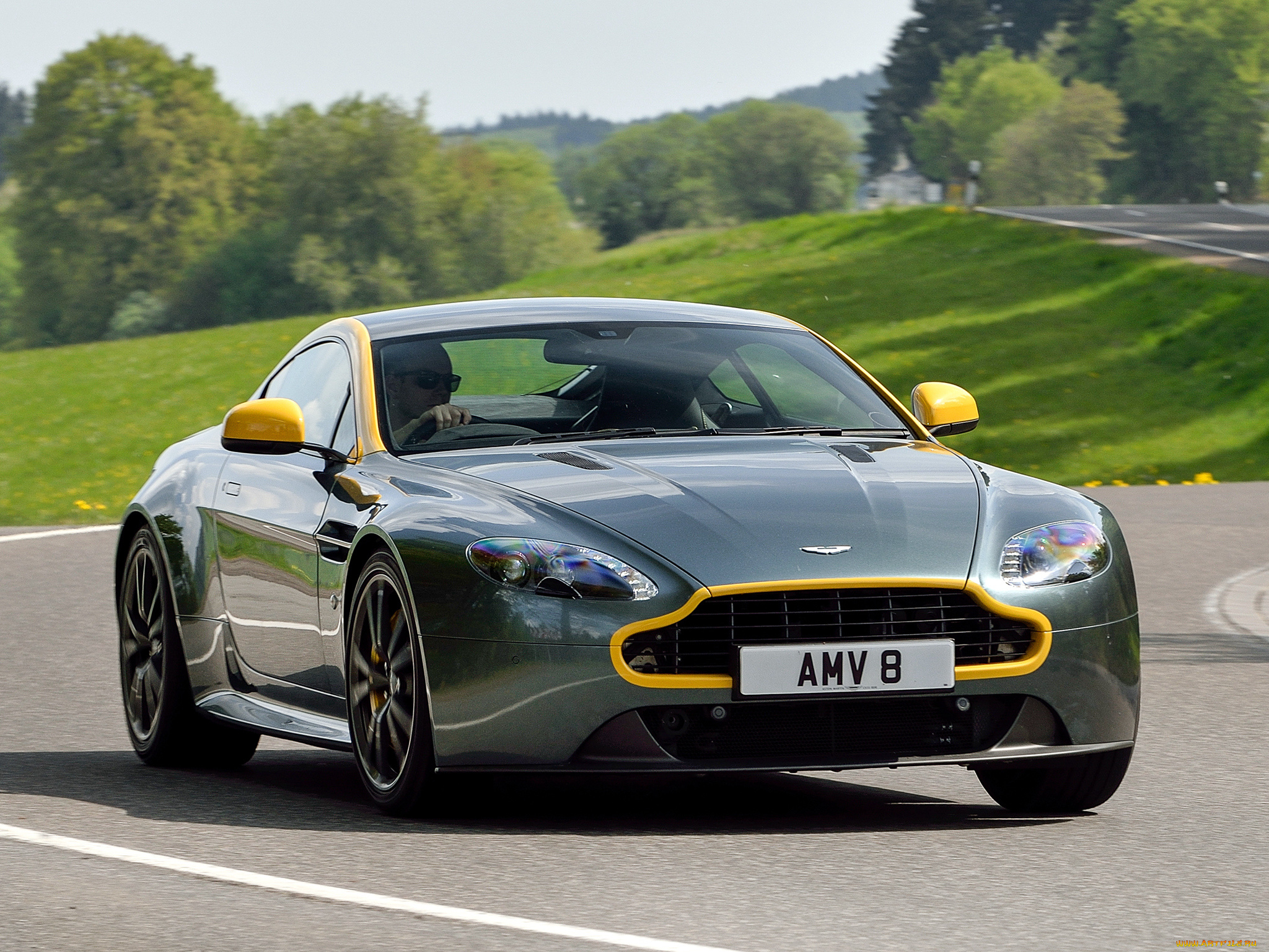 автомобили, aston, martin, 2014г, зеленый, uk-spec, n430, vantage, v8, aston, martin