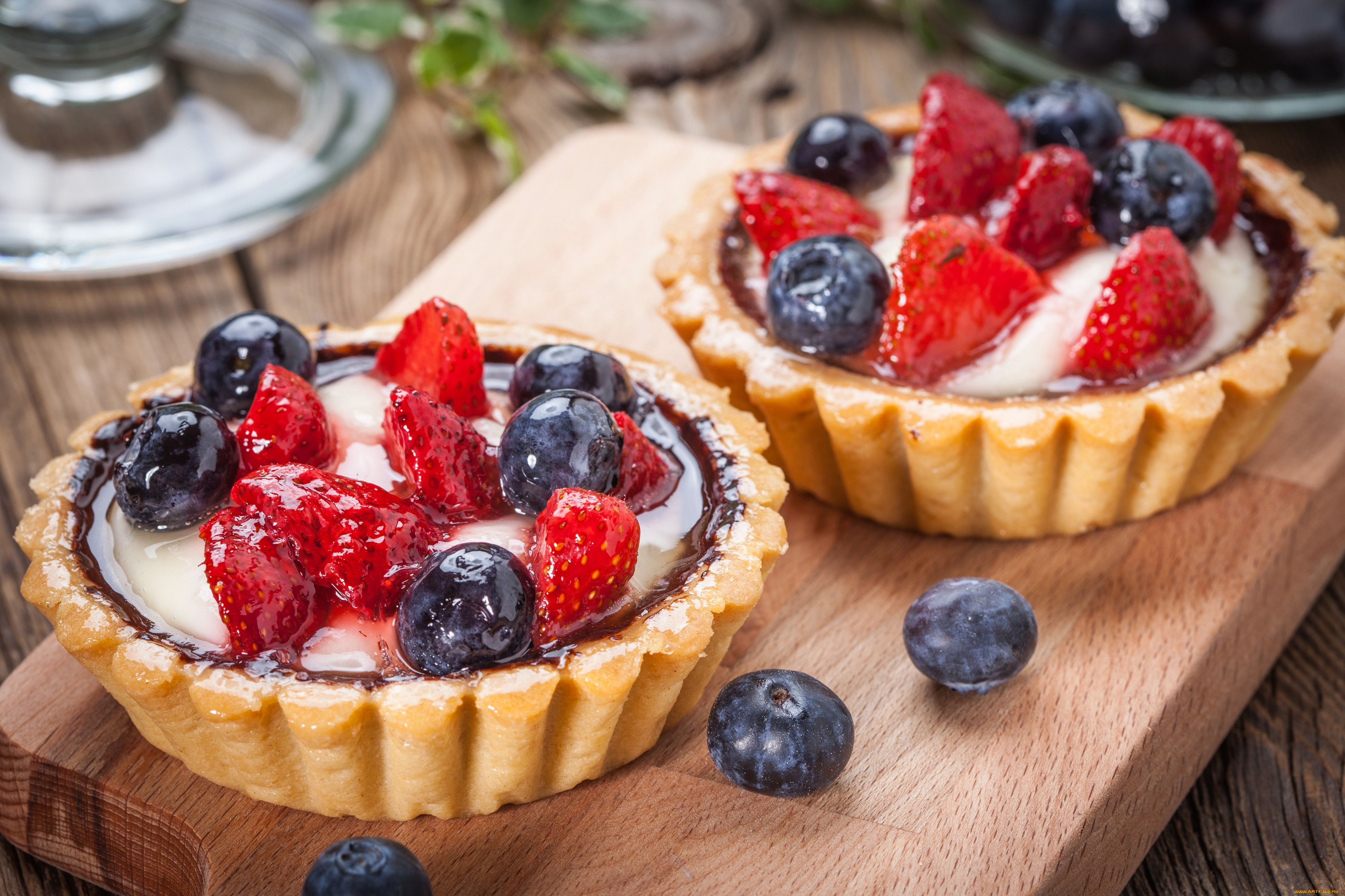 еда, пирожные, , кексы, , печенье, десерт, клубничный, ежевика, малина, изысканная, кухня, домашние, сладкий, вкусные, пирог, черничный, свежие, крем, фрукты